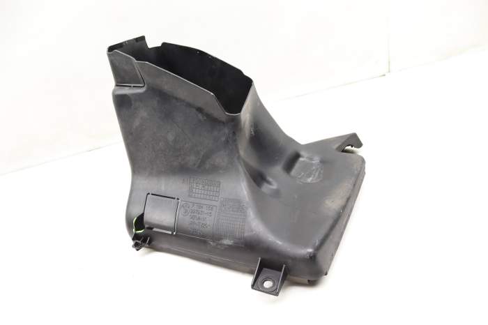 Air Intake Duct / Tube 51747184158 main product photo