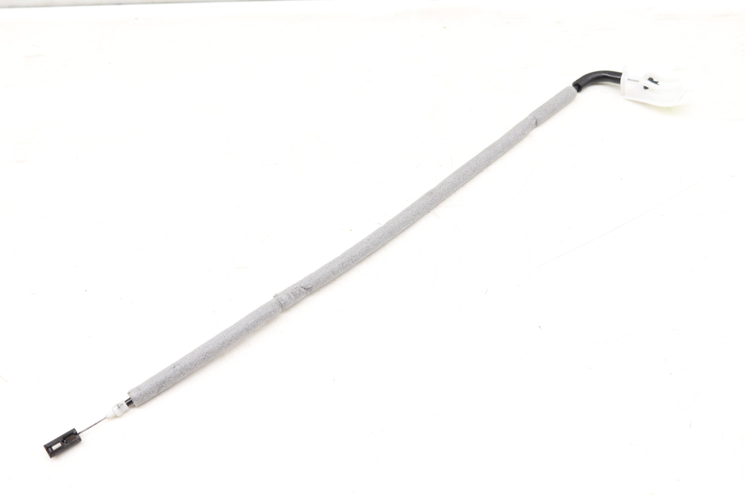 Interior&#x20;Door&#x20;Handle&#x20;Release&#x20;&#x2F;&#x20;Bowden&#x20;Cable&#x20;51217275394