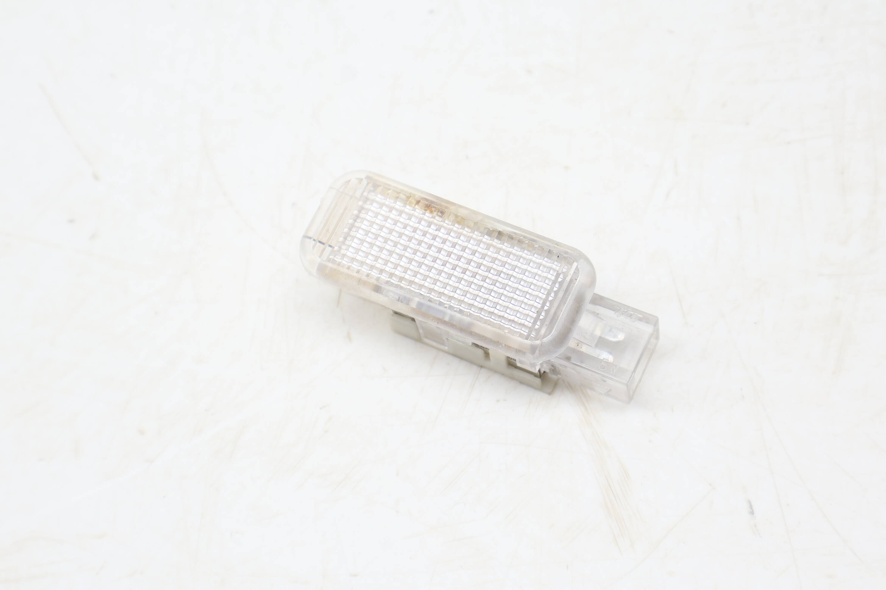 Interior Clear Light 8D0947415