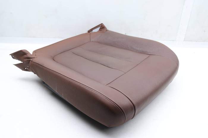 Lower Seat Bottom Cushion (Leather) 52107491232 main product photo