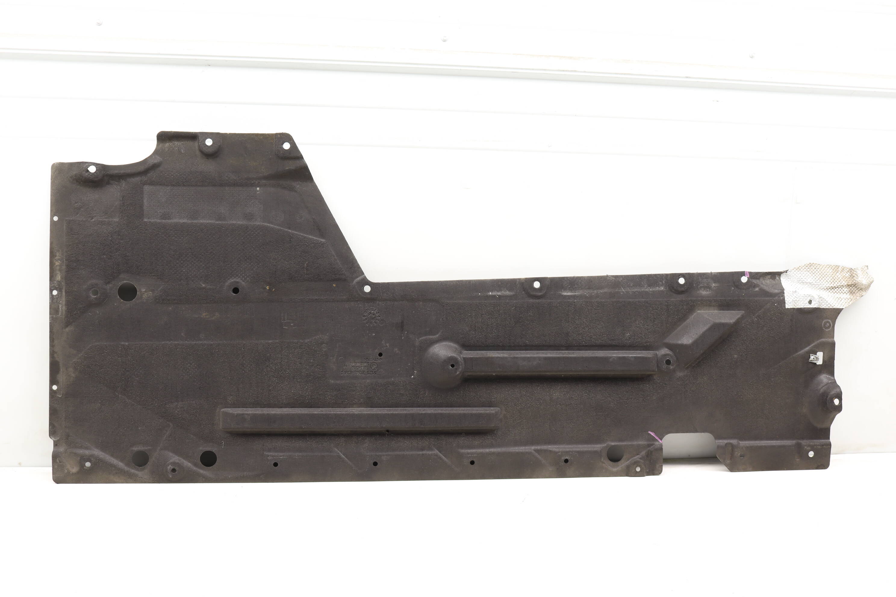 BMW Right Belly Pan / Skid Plate / Underbody Panel 51757241834