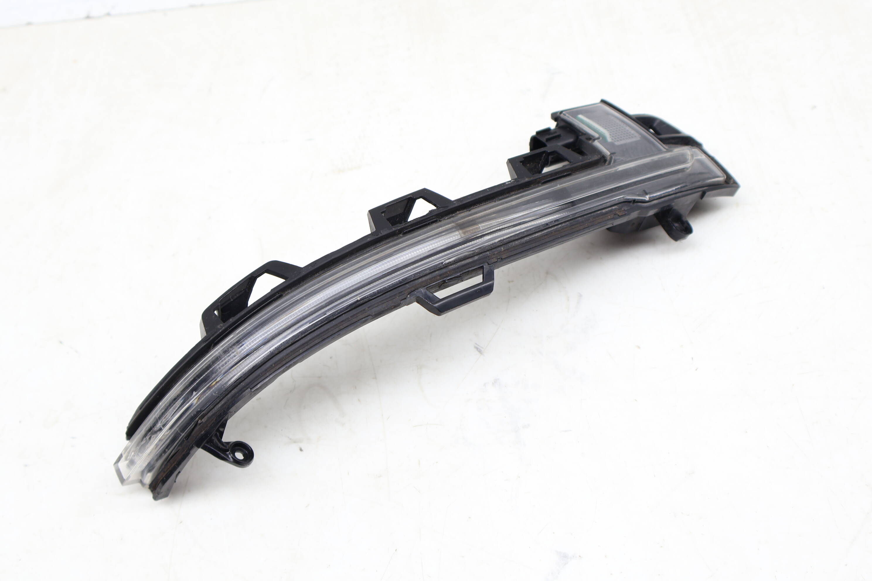 Side View Mirror Turn Signal Light 7441440
