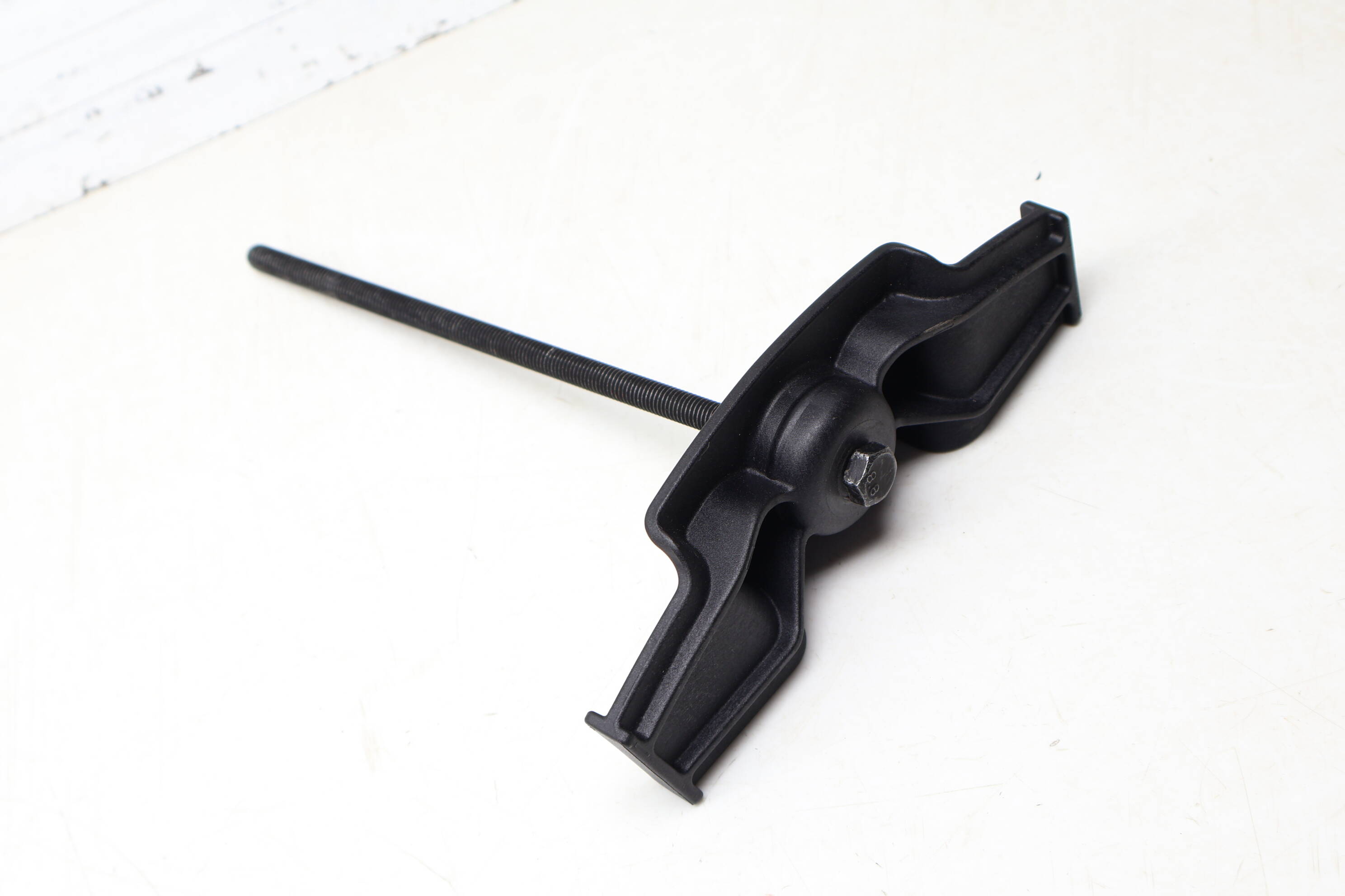 Spare Tire Fastener / Tie Down Bolt 7P0601233 95836253300