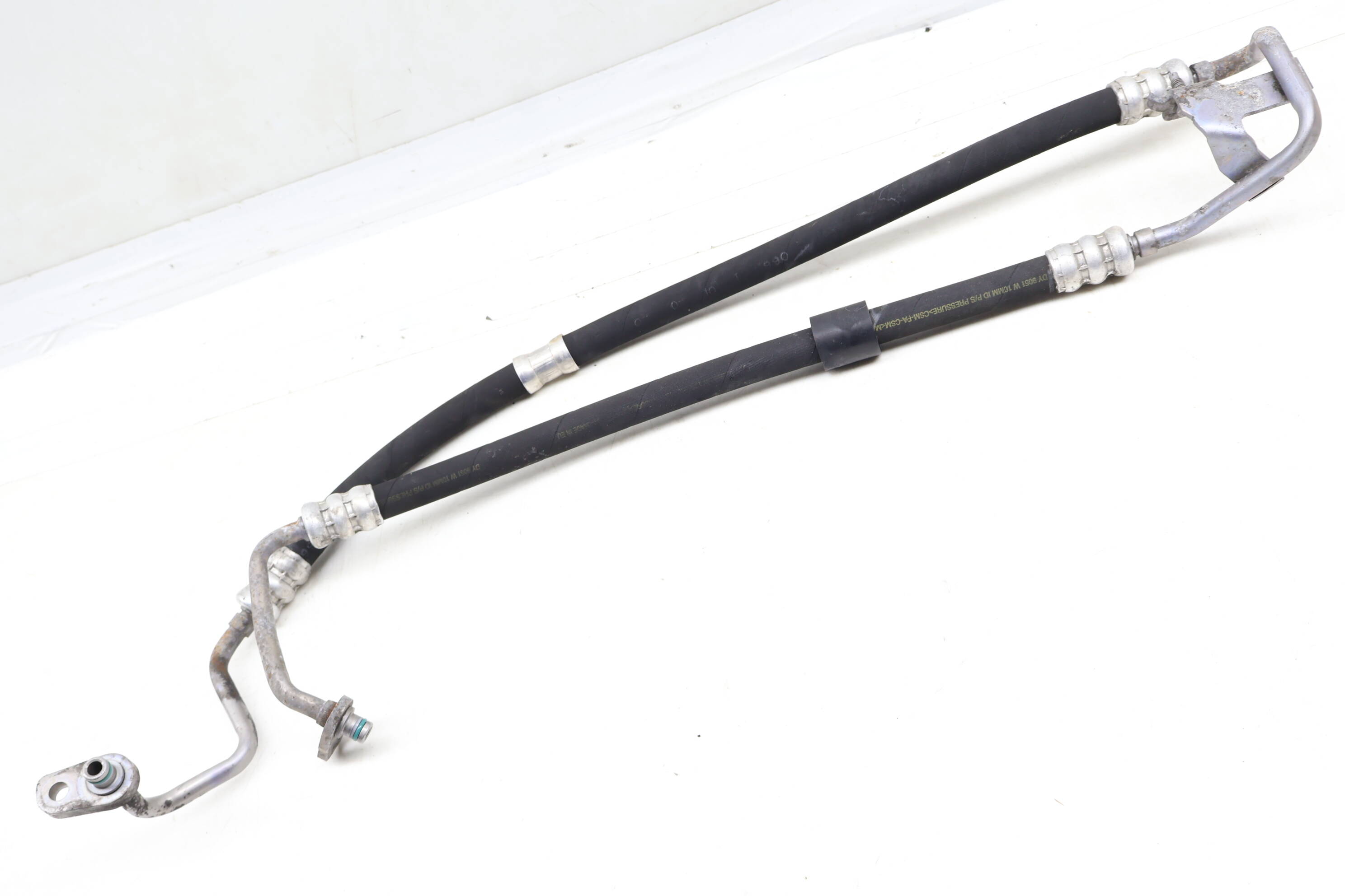 Power Steering Hose / Line 2044604724