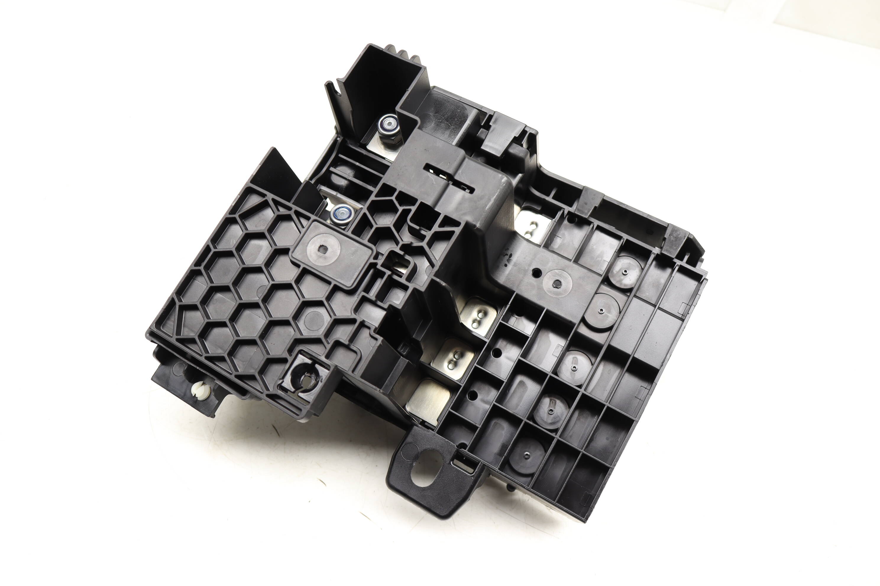 BMW Rear Positive Battery Terminal / Junction Box 61146841701