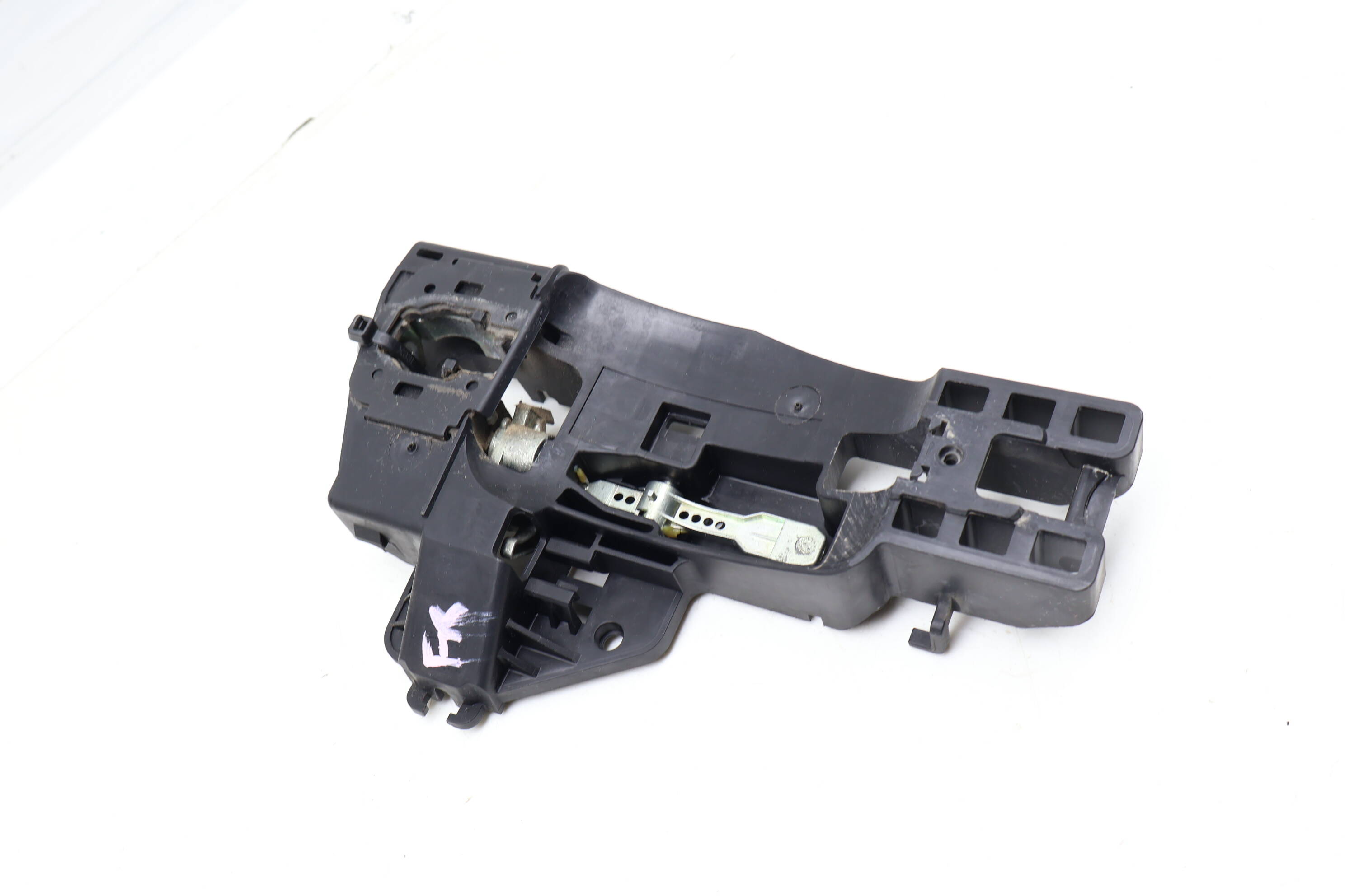 Exterior Door Handle Bracket 8J0837886