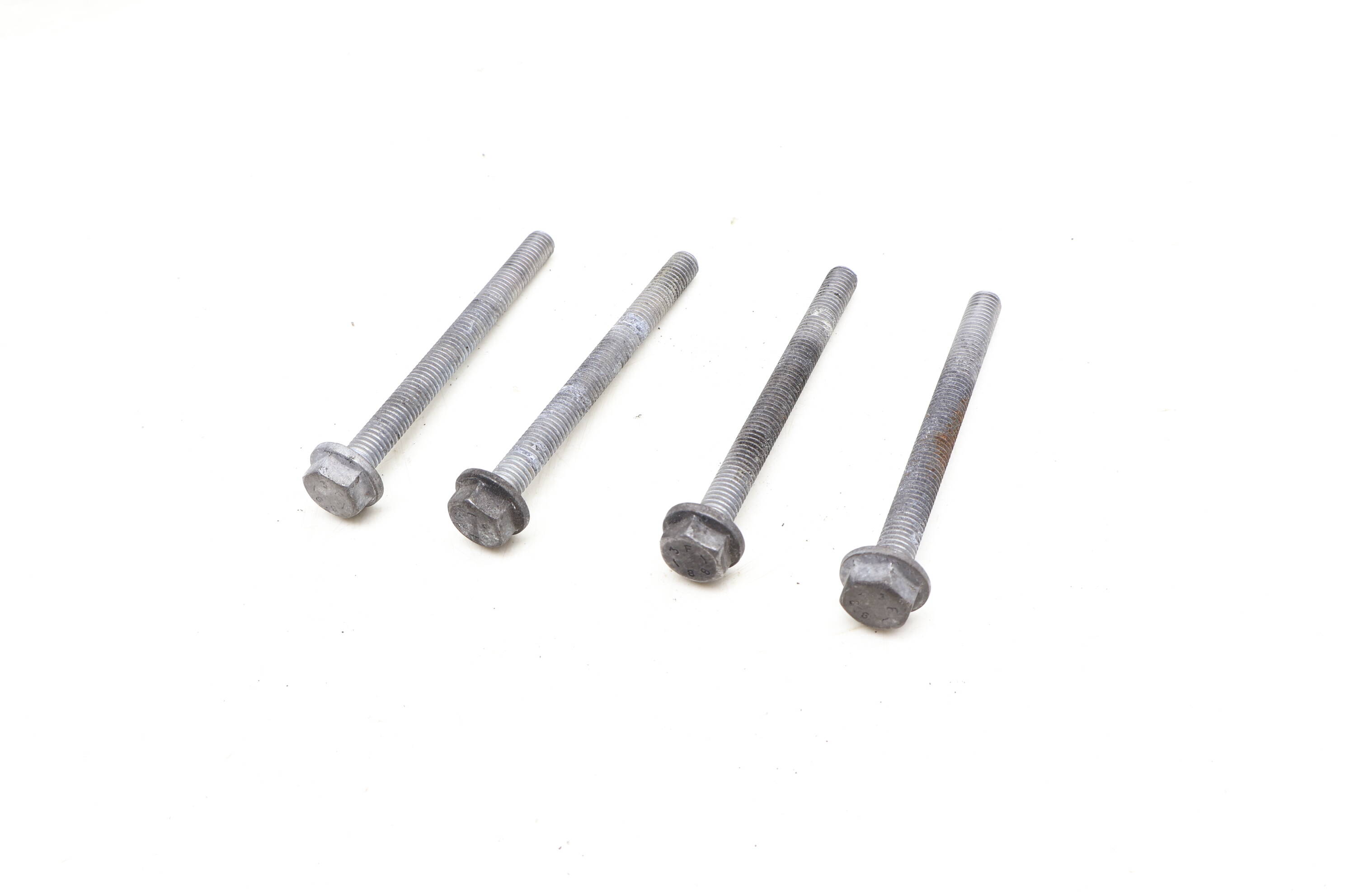 M8x90 Screw / Bolt Set (4) N10610001