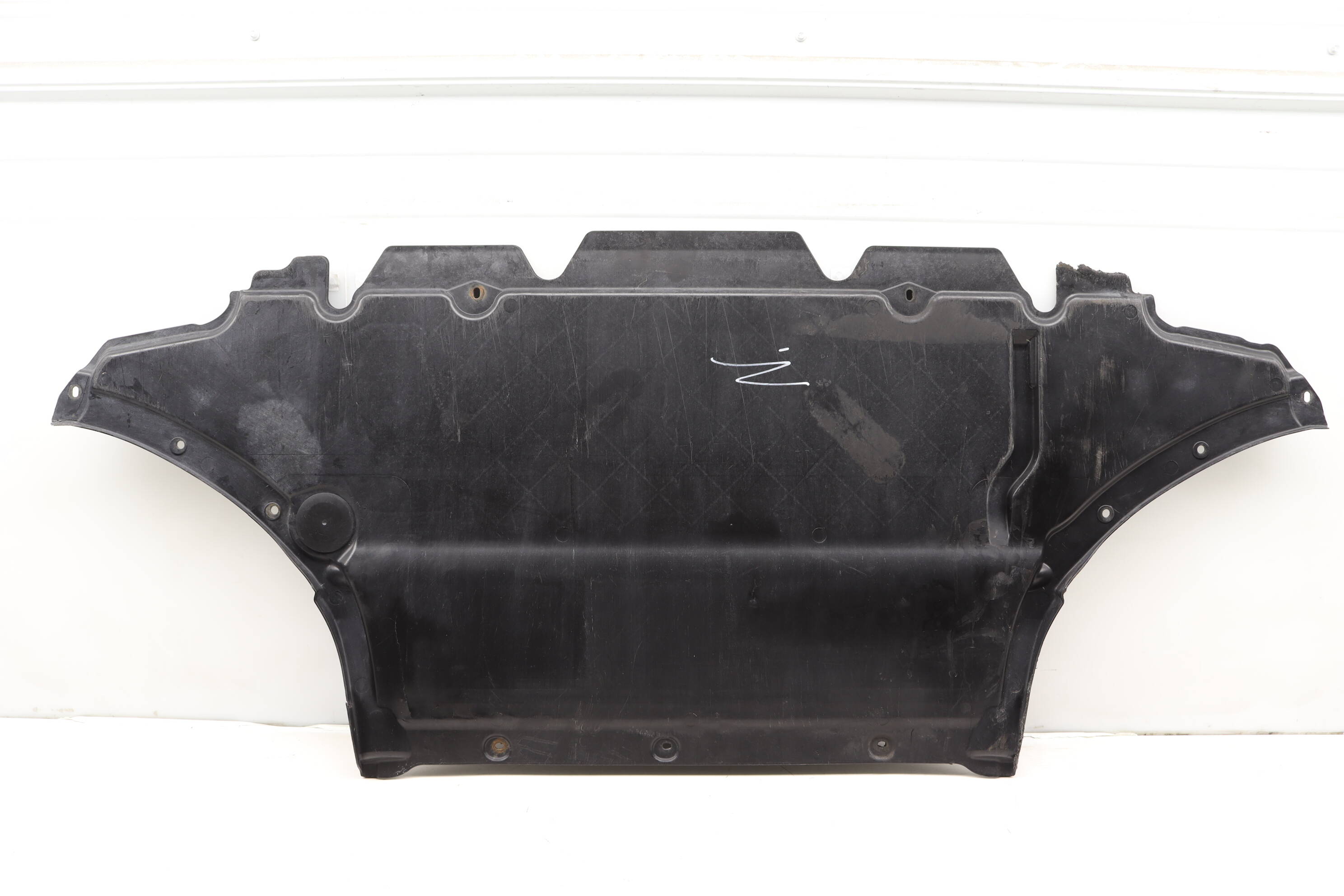 FRONT - BELLY PAN / SKID PLATE / SOUND BAFFLE - AUDI A4 A5 S4 S5