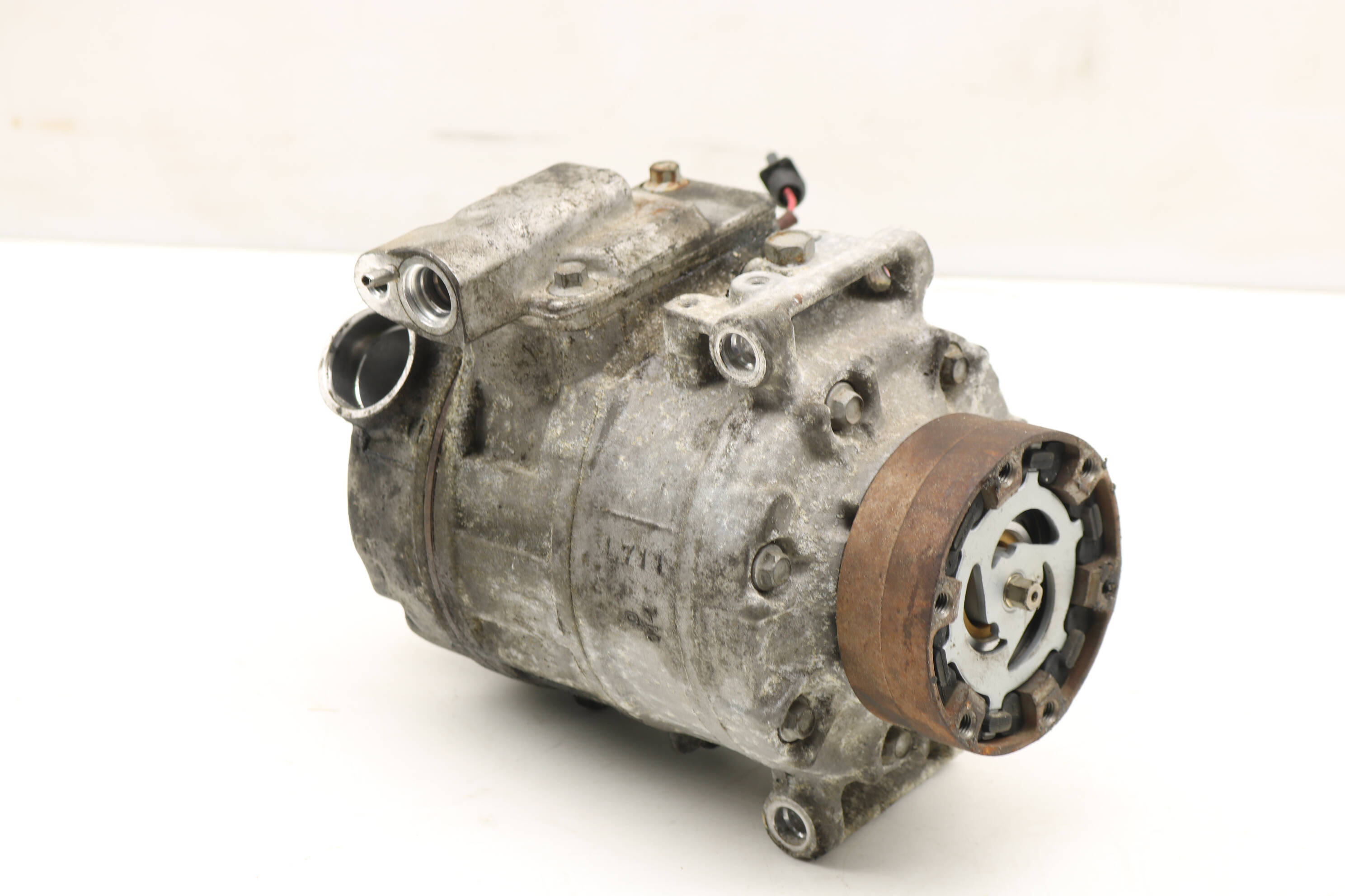 AC.　ページ Audi Ac Compressor (Allroad Quattro) 4Z7260805F