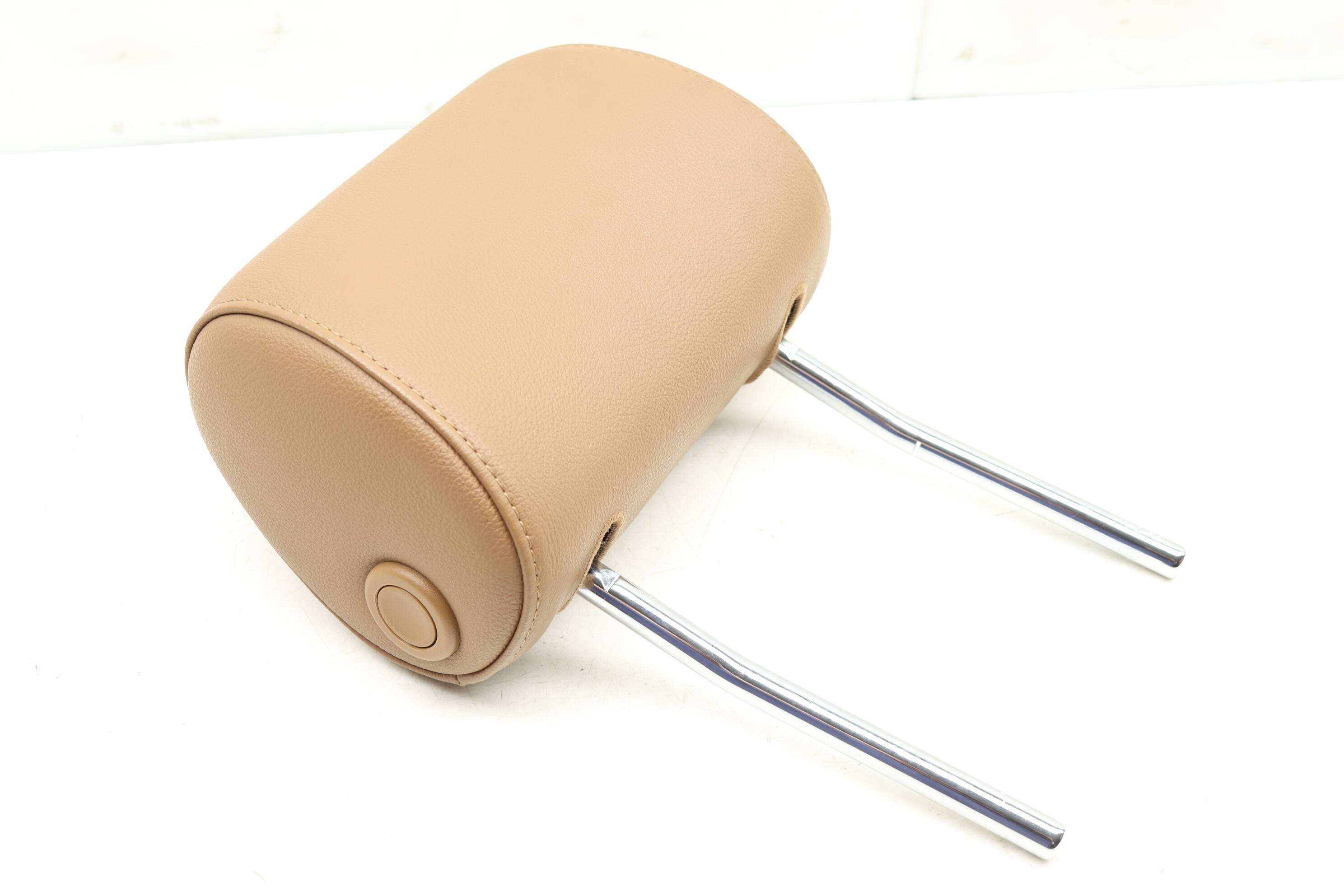 Headrest&#x20;&#x2F;&#x20;Head&#x20;Rest&#x20;4F0881902K