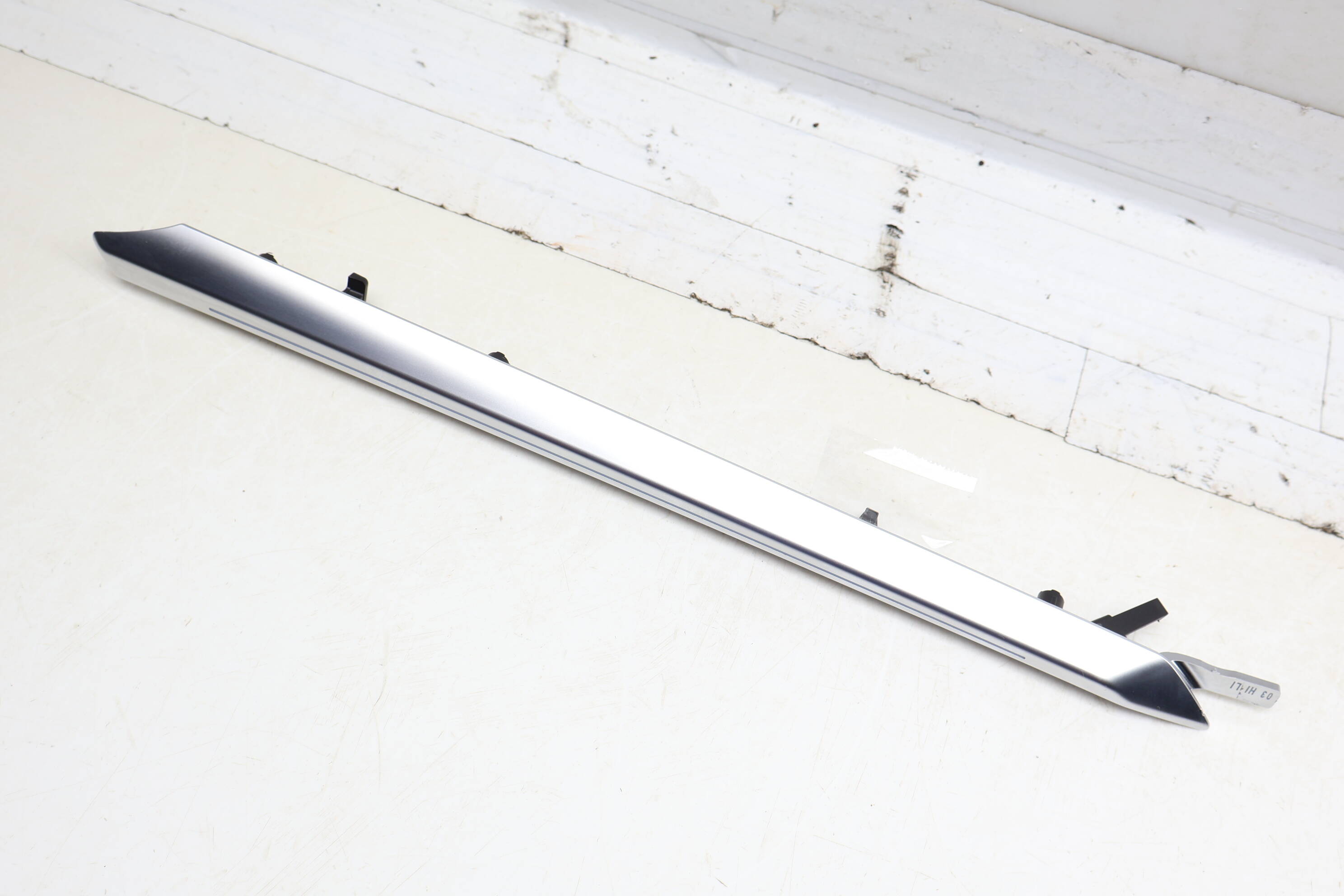 Interior Door Ambient Light Strip / Optic Trim 8Y0947185