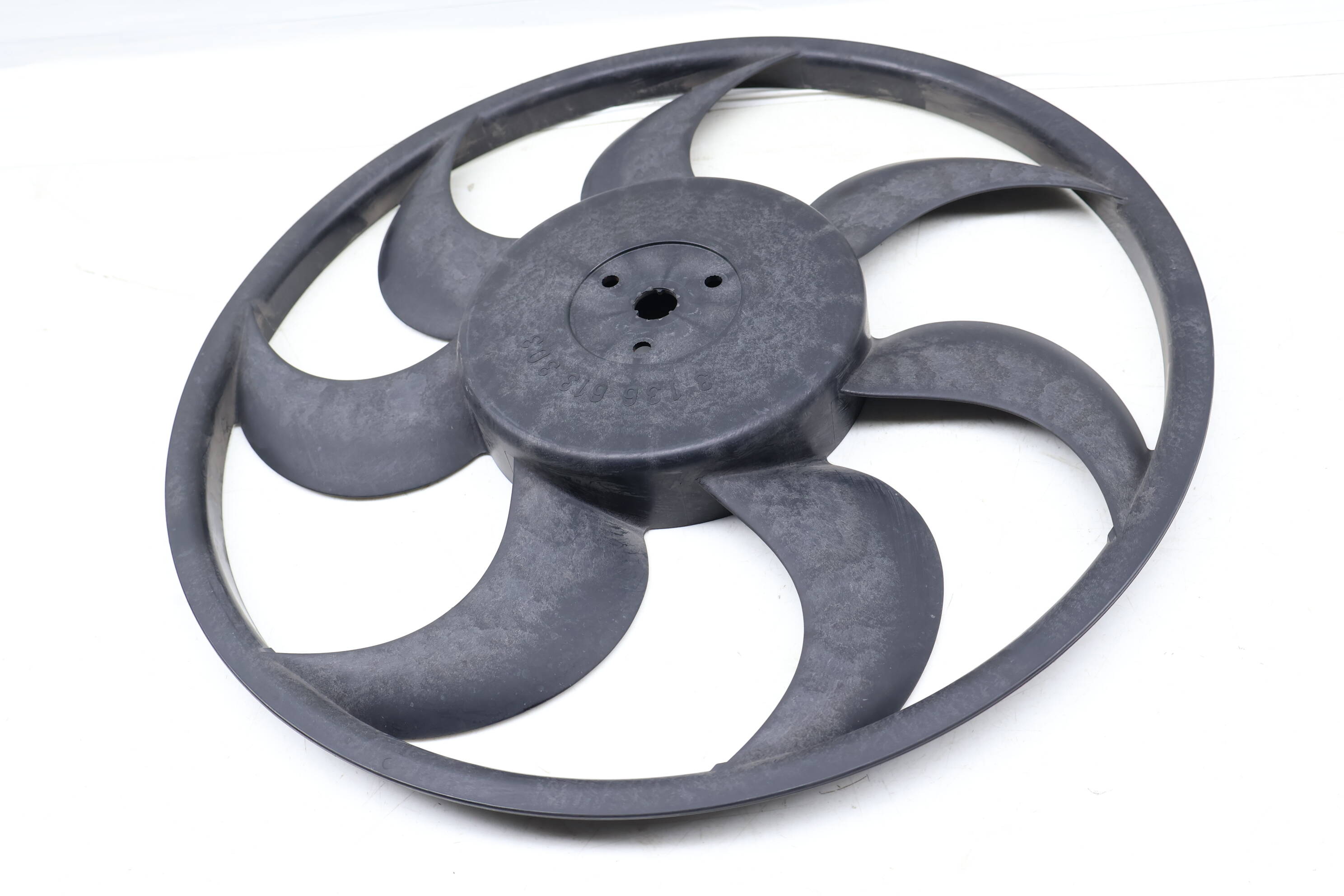 Electric&#x20;Cooling&#x20;Fan&#x20;Blade&#x20;7L0959455G&#x20;95562413601