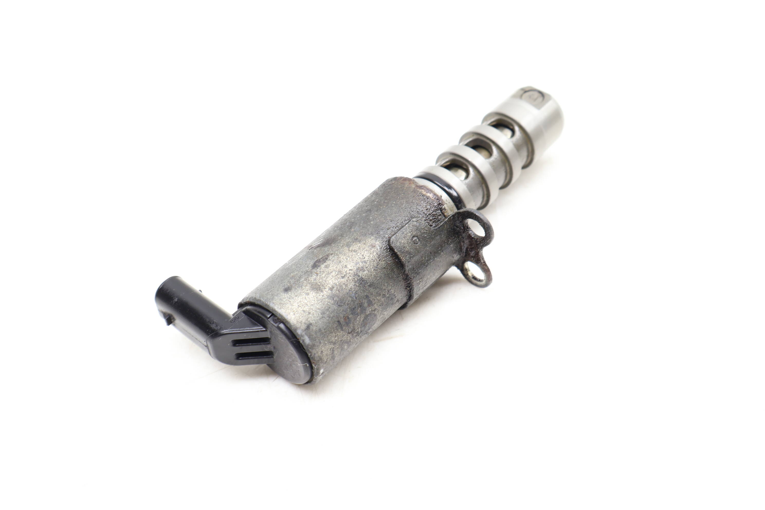 Cam / Camshaft N205 Valve Solenoid 06E109257L