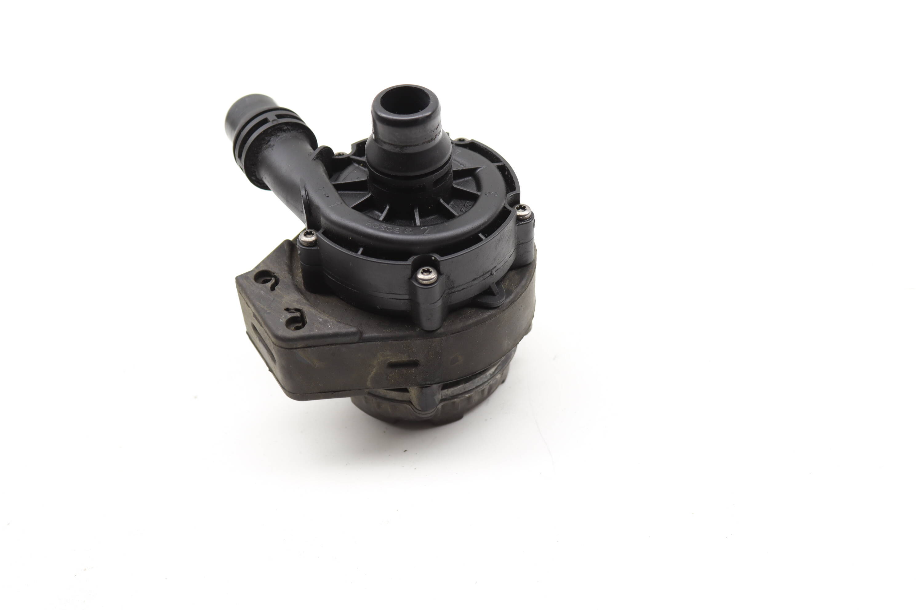 メル58686様 BMW Auxiliary Coolant / Water Pump 11518638238