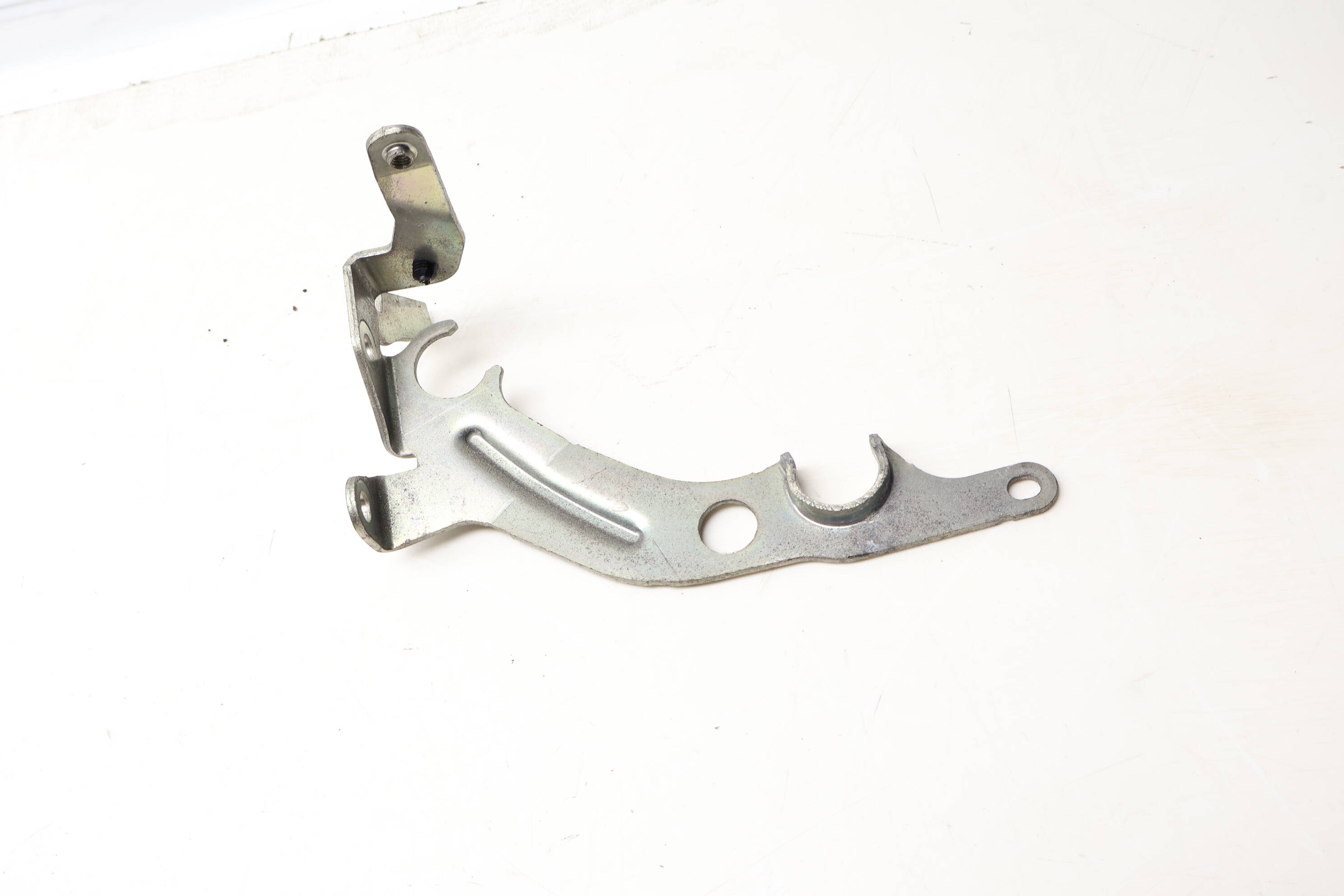 Engine Mount Bracket 2740940041