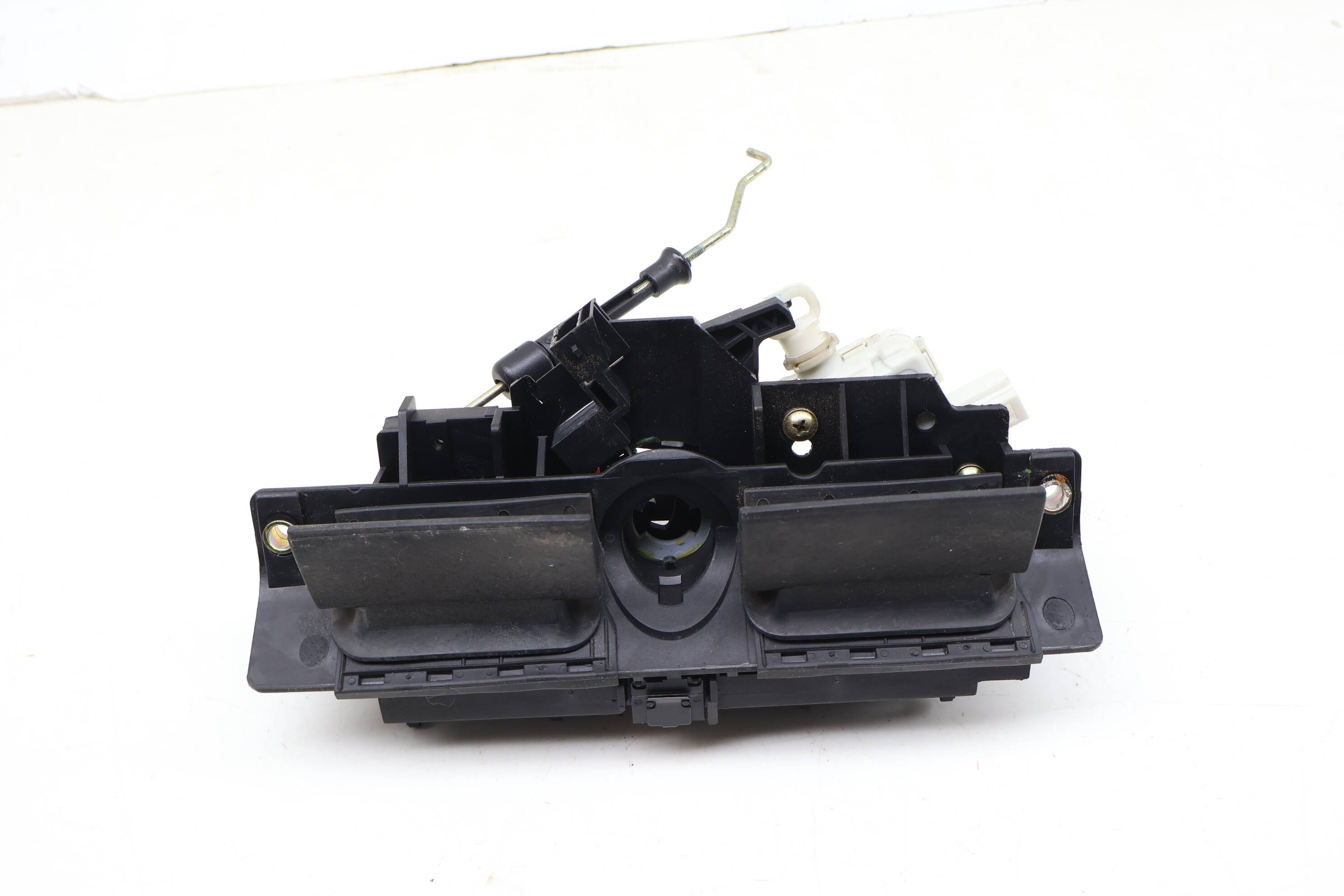 Trunk Hatch Handle Assembly 4B0827565J