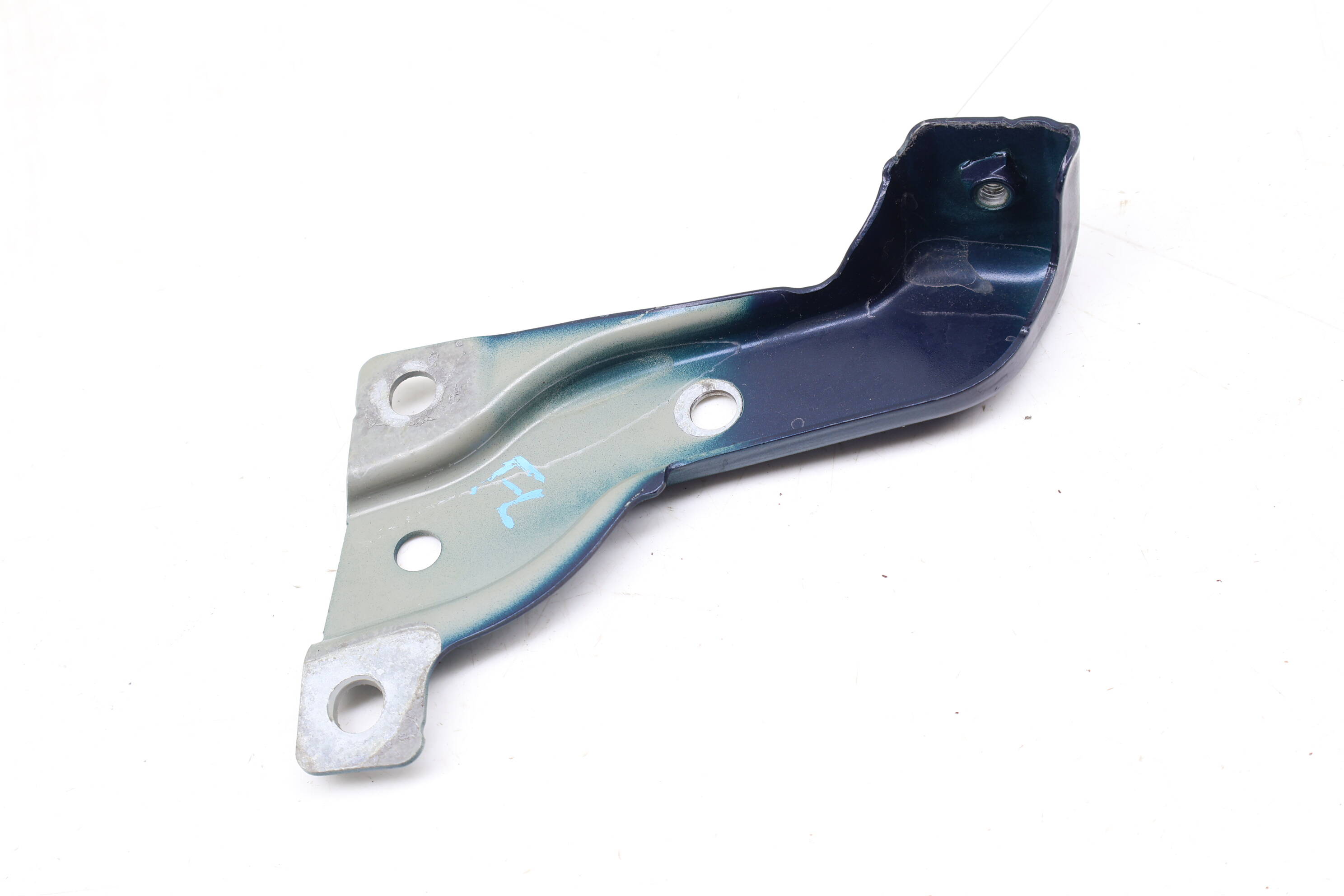 Upper Fender Mount Bracket 3CN821183