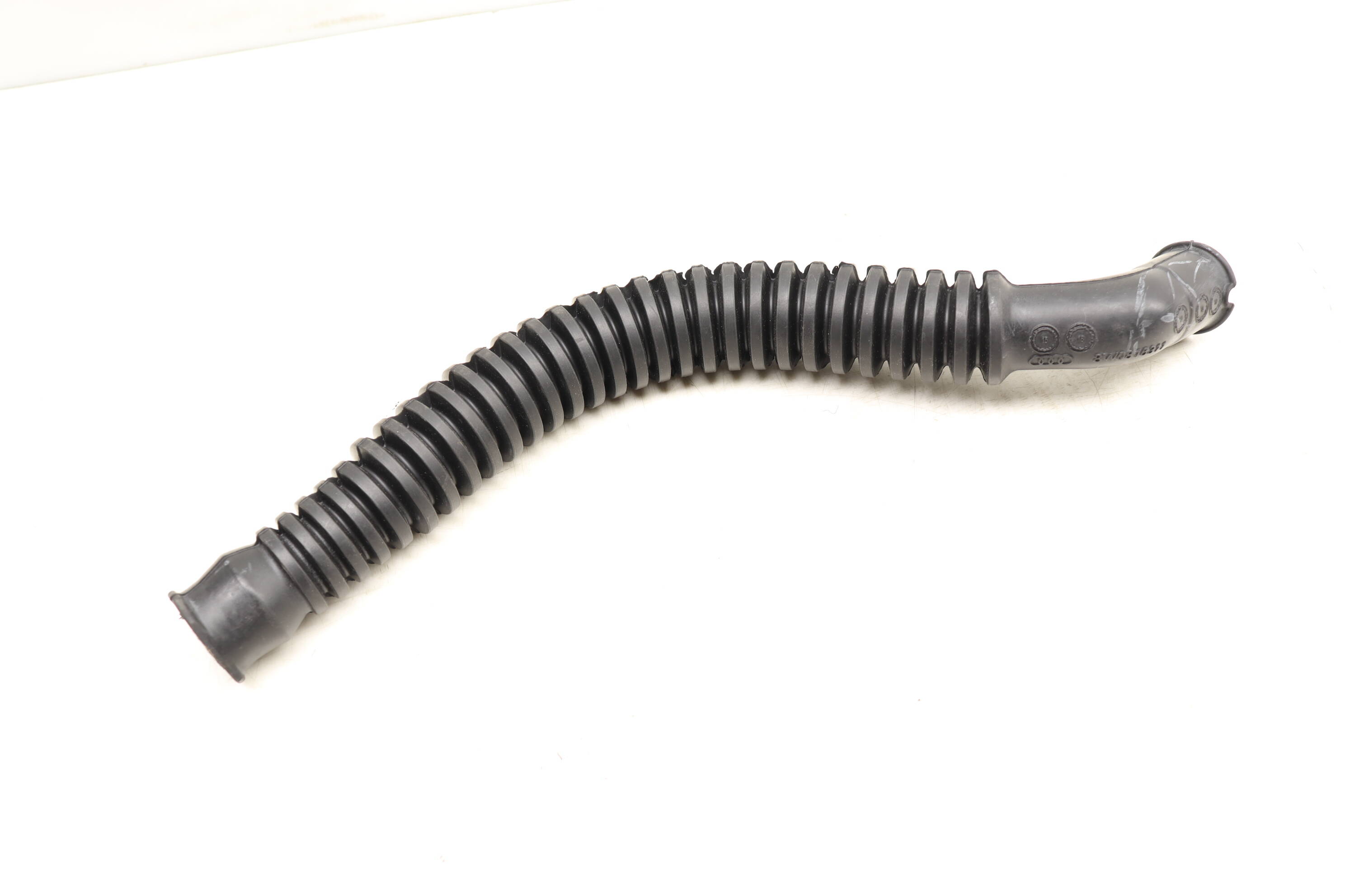 Ac / Climate Control Air Hose 8W0816311
