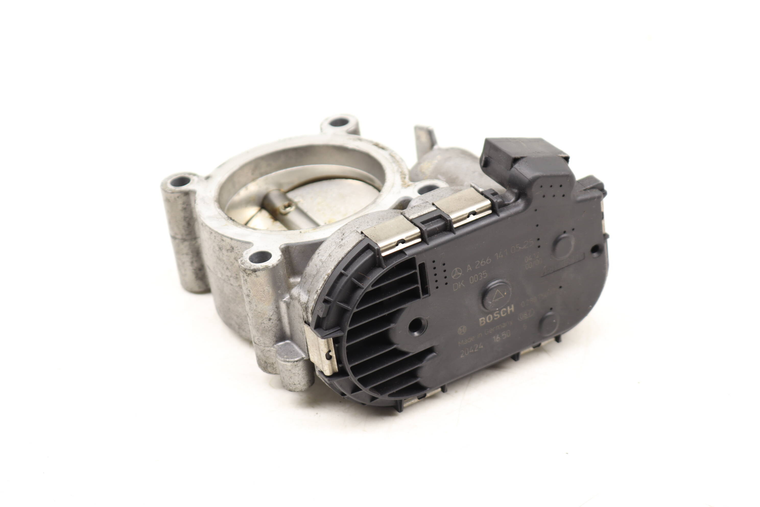 Mercedes-Benz Throttle Body 2661410525