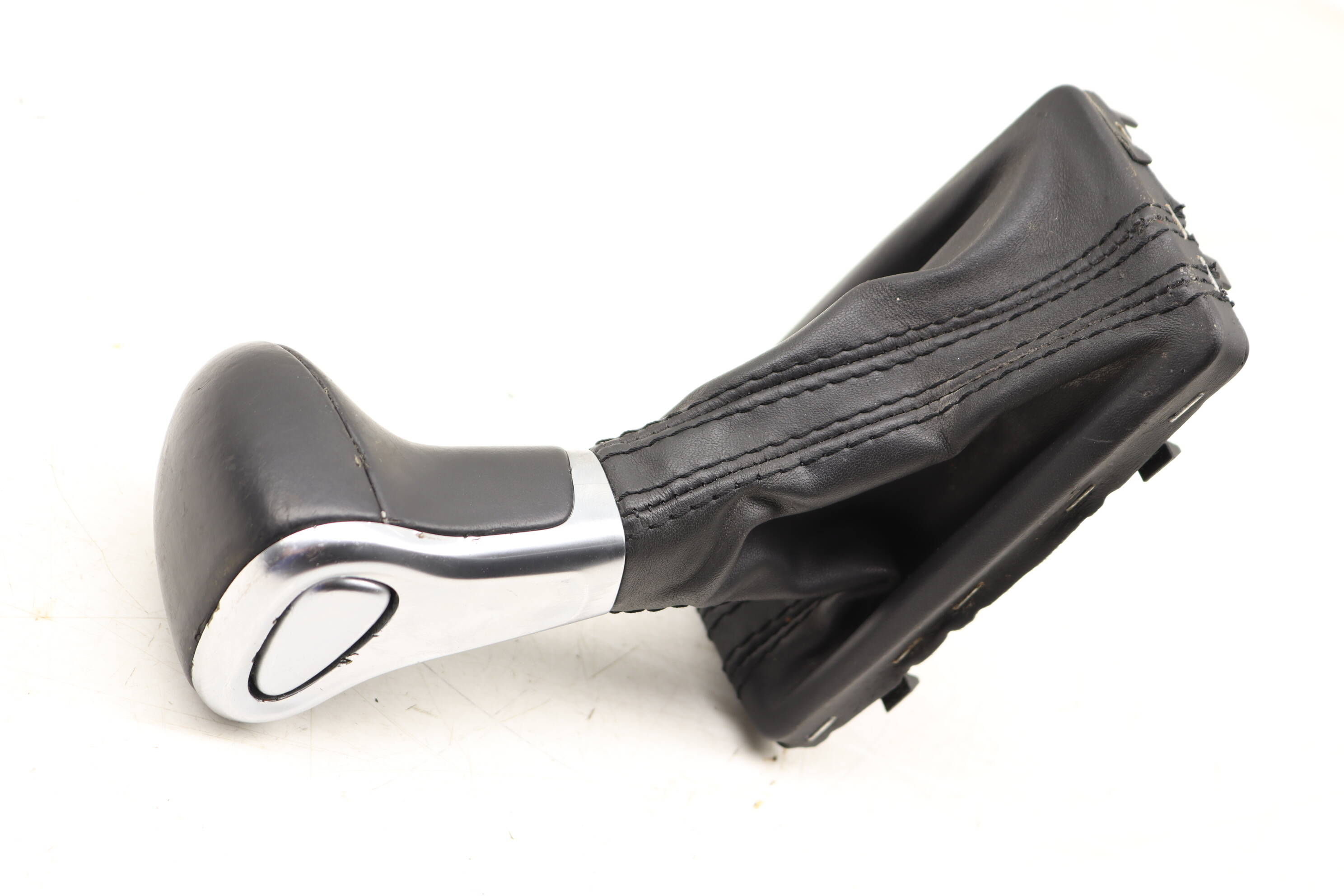 Automatic Shift / Shifter Knob W/ Boot 4G1713139N