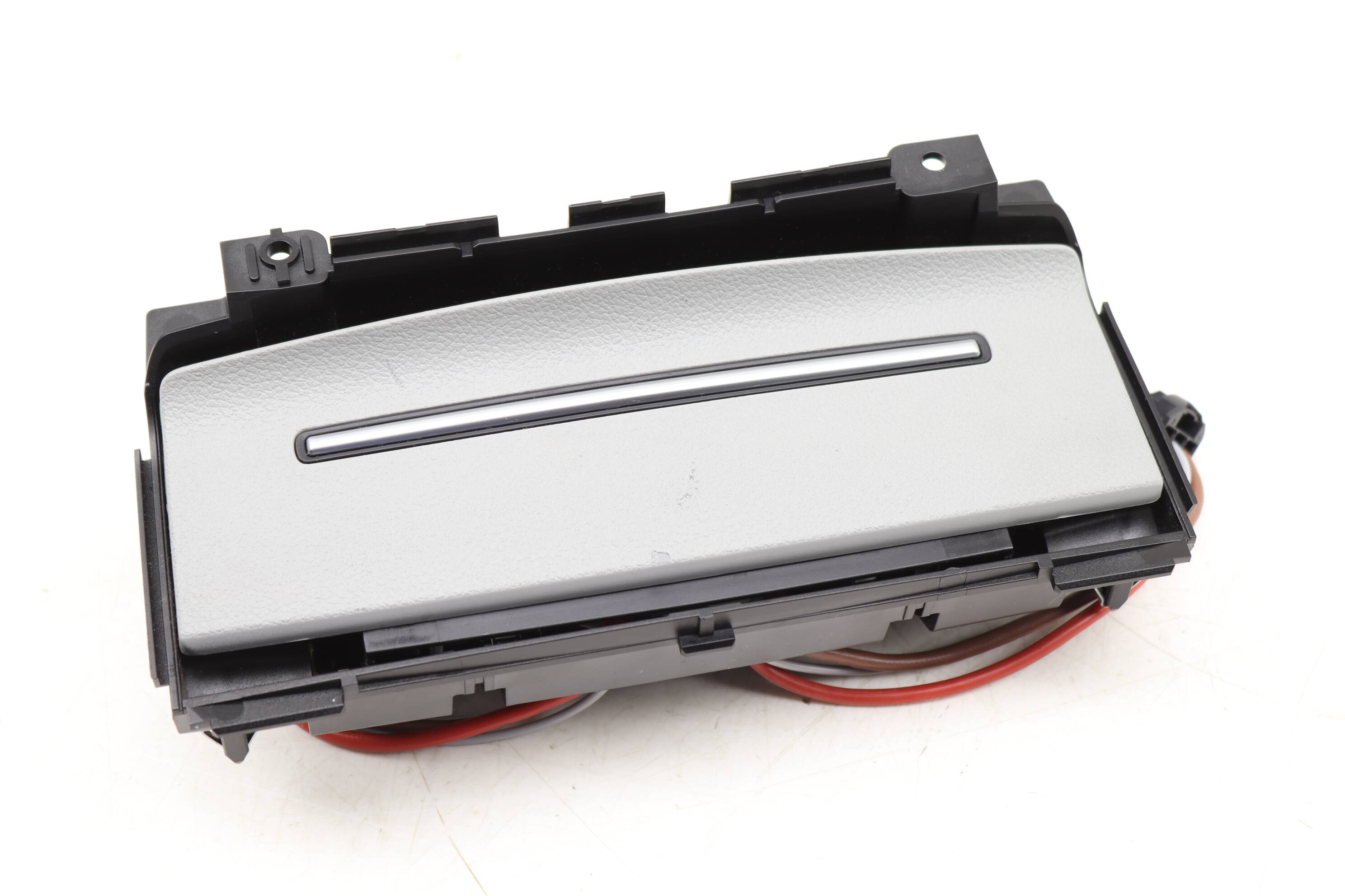 Console Power Outlet 4G0919565