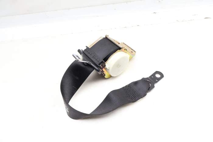 Seat Belt / Retractor (Outer) 72113400817 main product photo