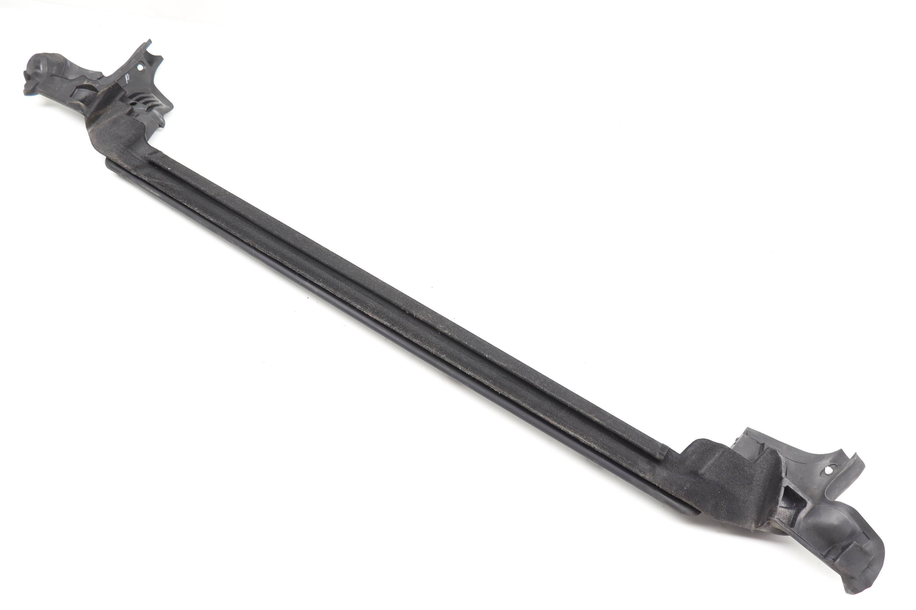 Door Window Frame Seal / Weather Stripping 7483106