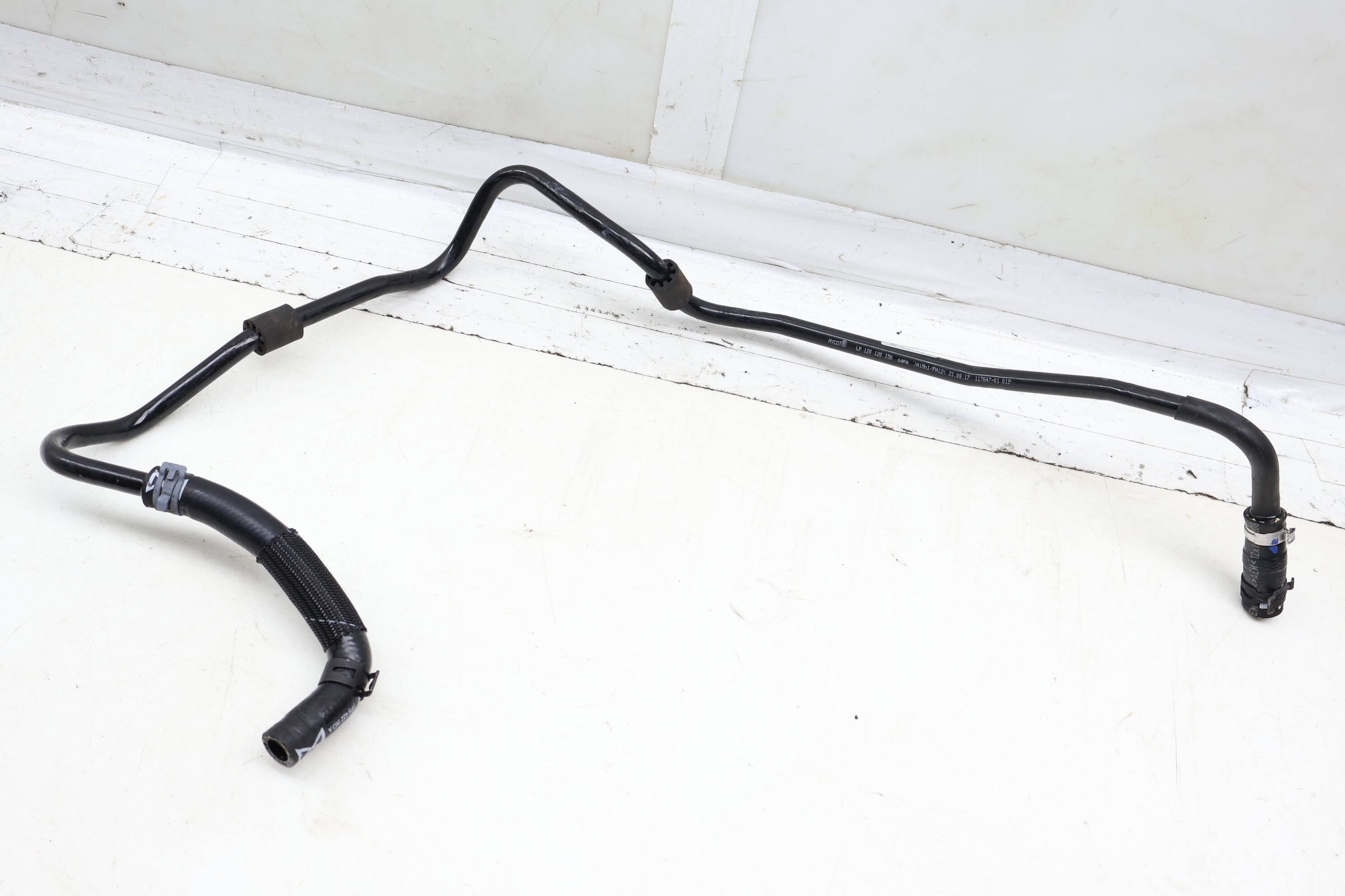 Power Steering Hose / Line / Tube (Return) 7P5422890A 95834743900