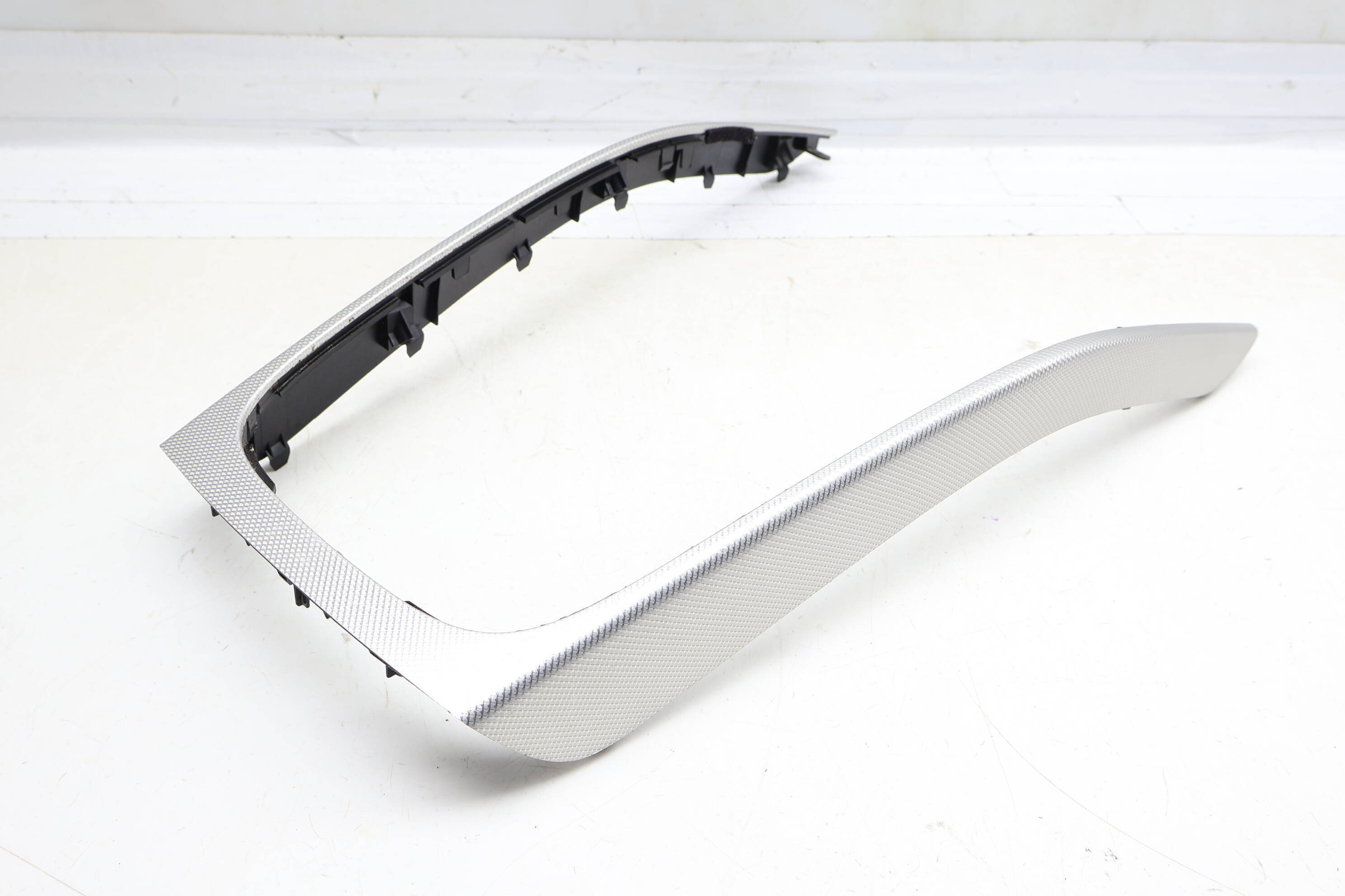 Center Console Trim Frame 8K0863305S