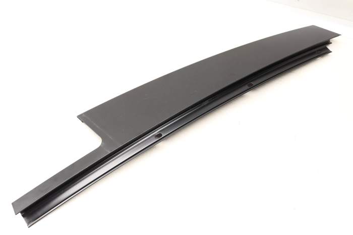 Exterior B Pillar Trim / Cover 51227205749 main product photo