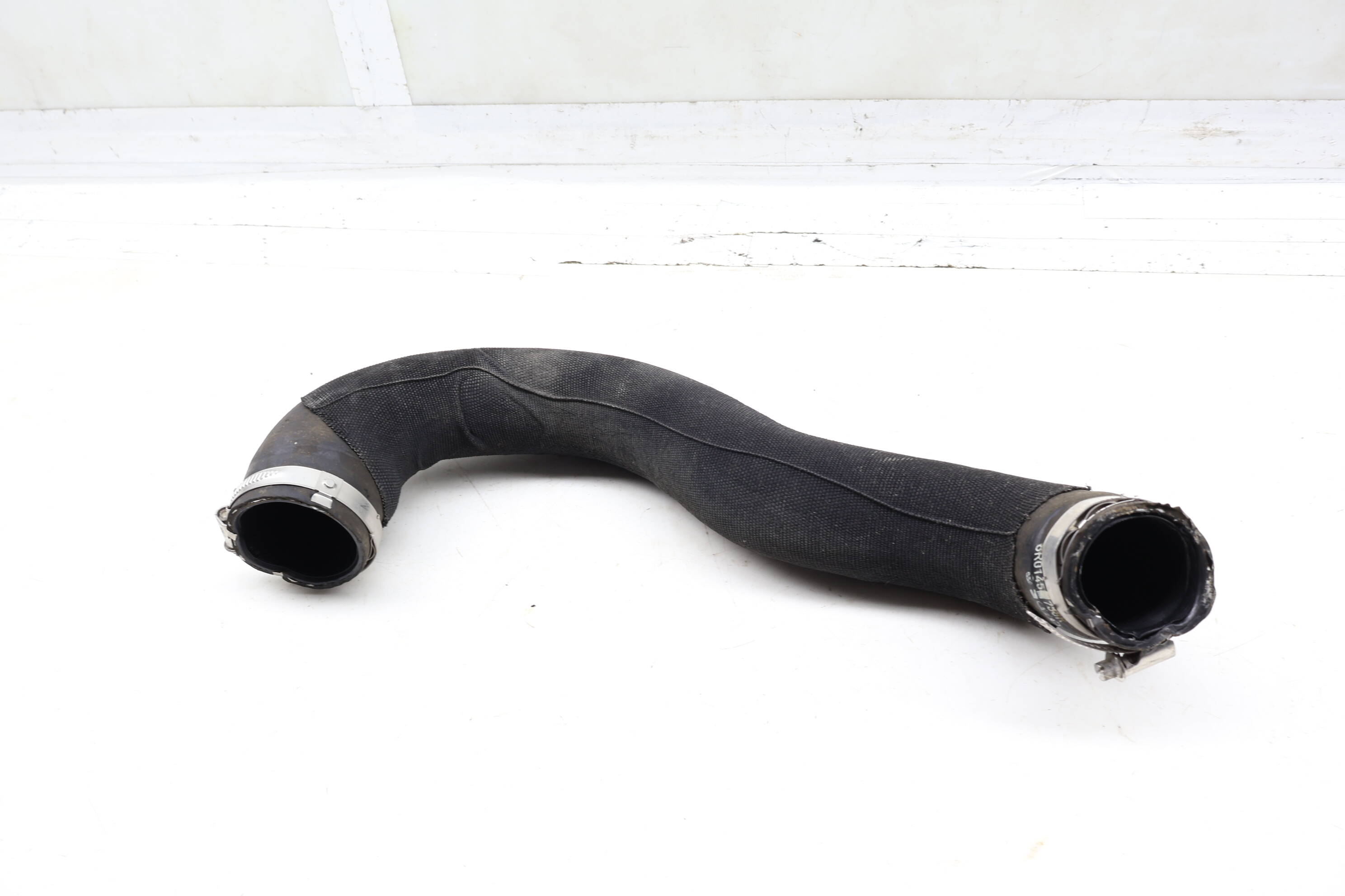 Turbo Intercooler Hose 8R0145738R