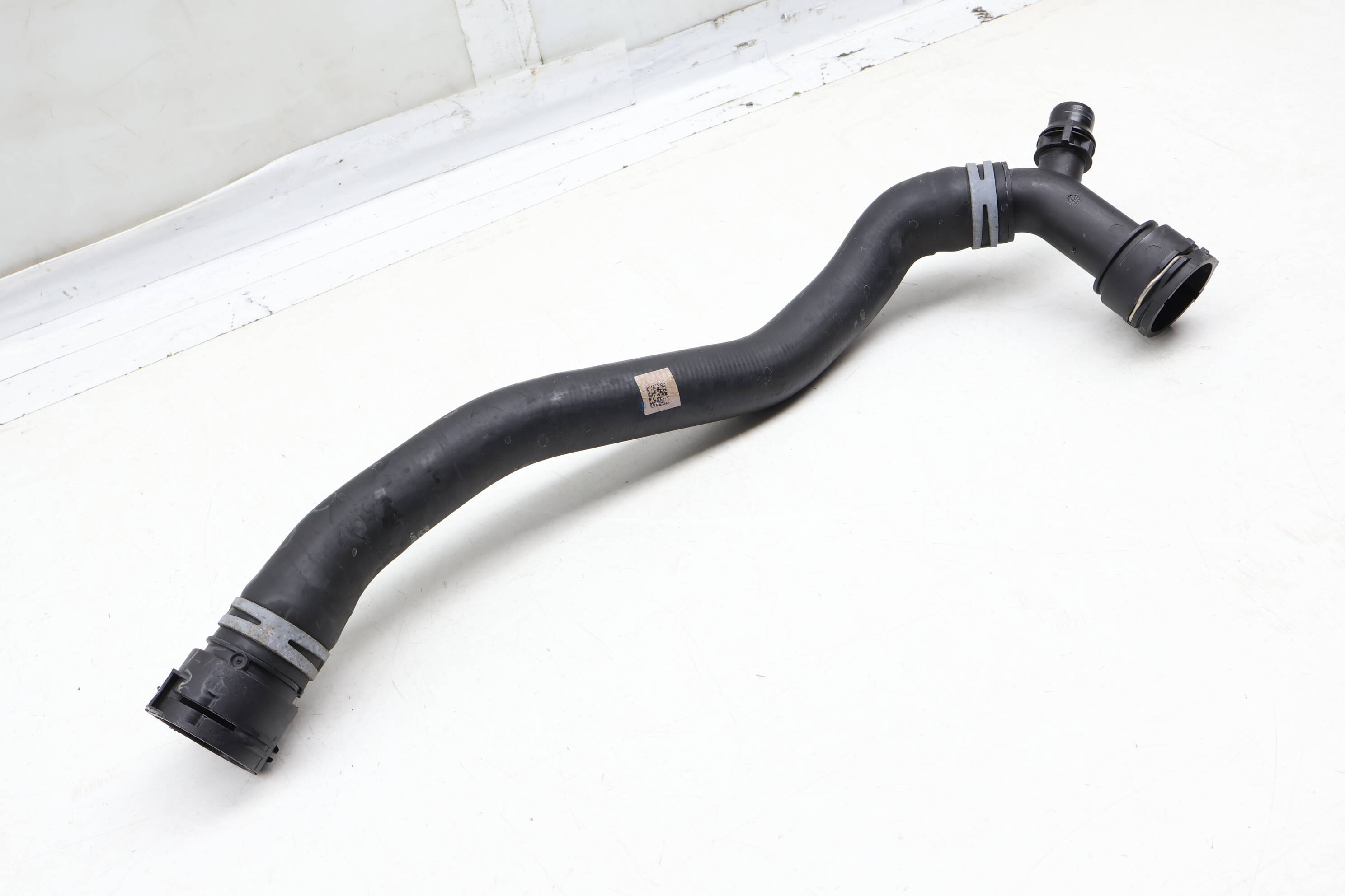 Upper Radiator Coolant Hose / Line 80A122101BK