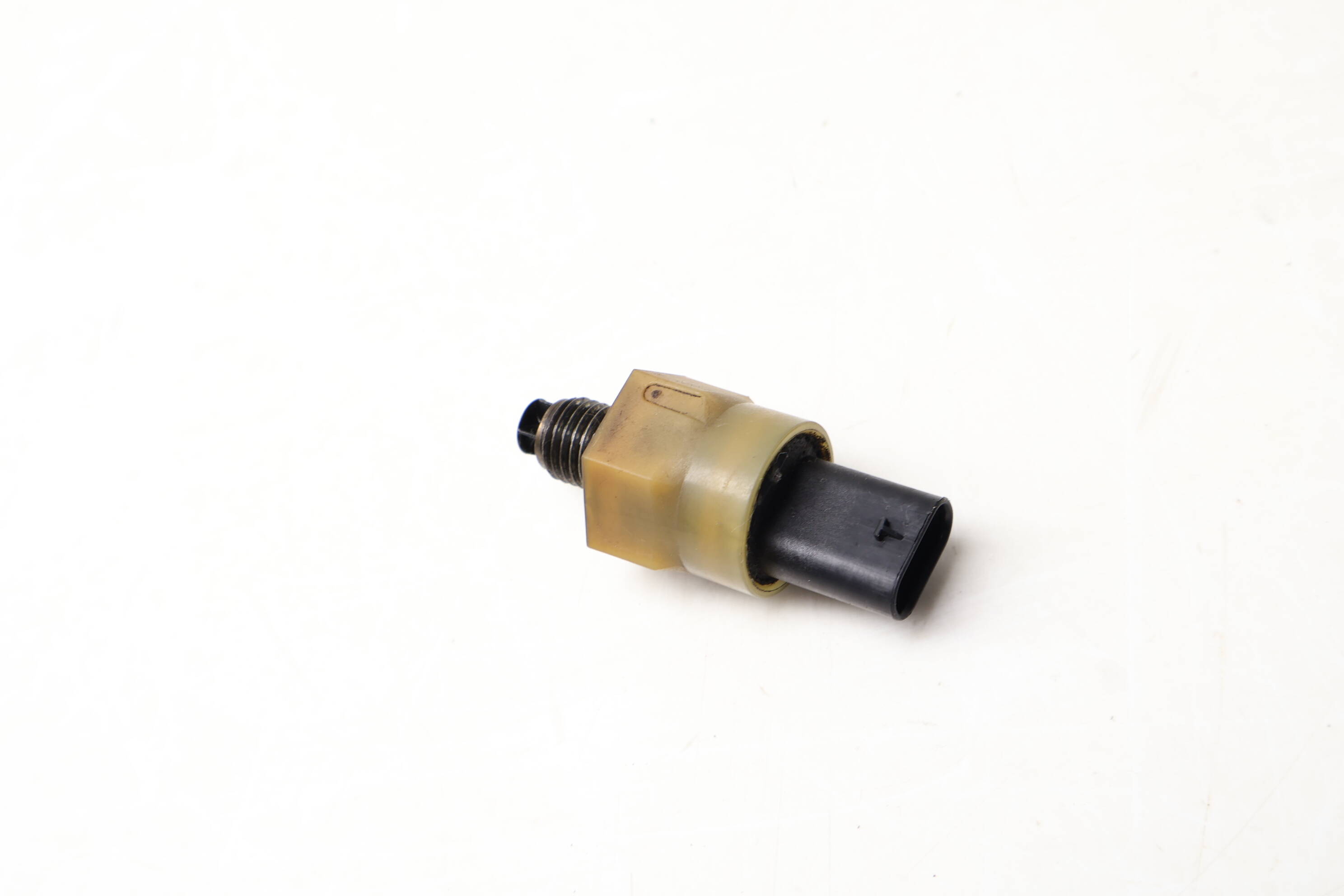 Coolant / Oil Temperature Sensor 13627595724
