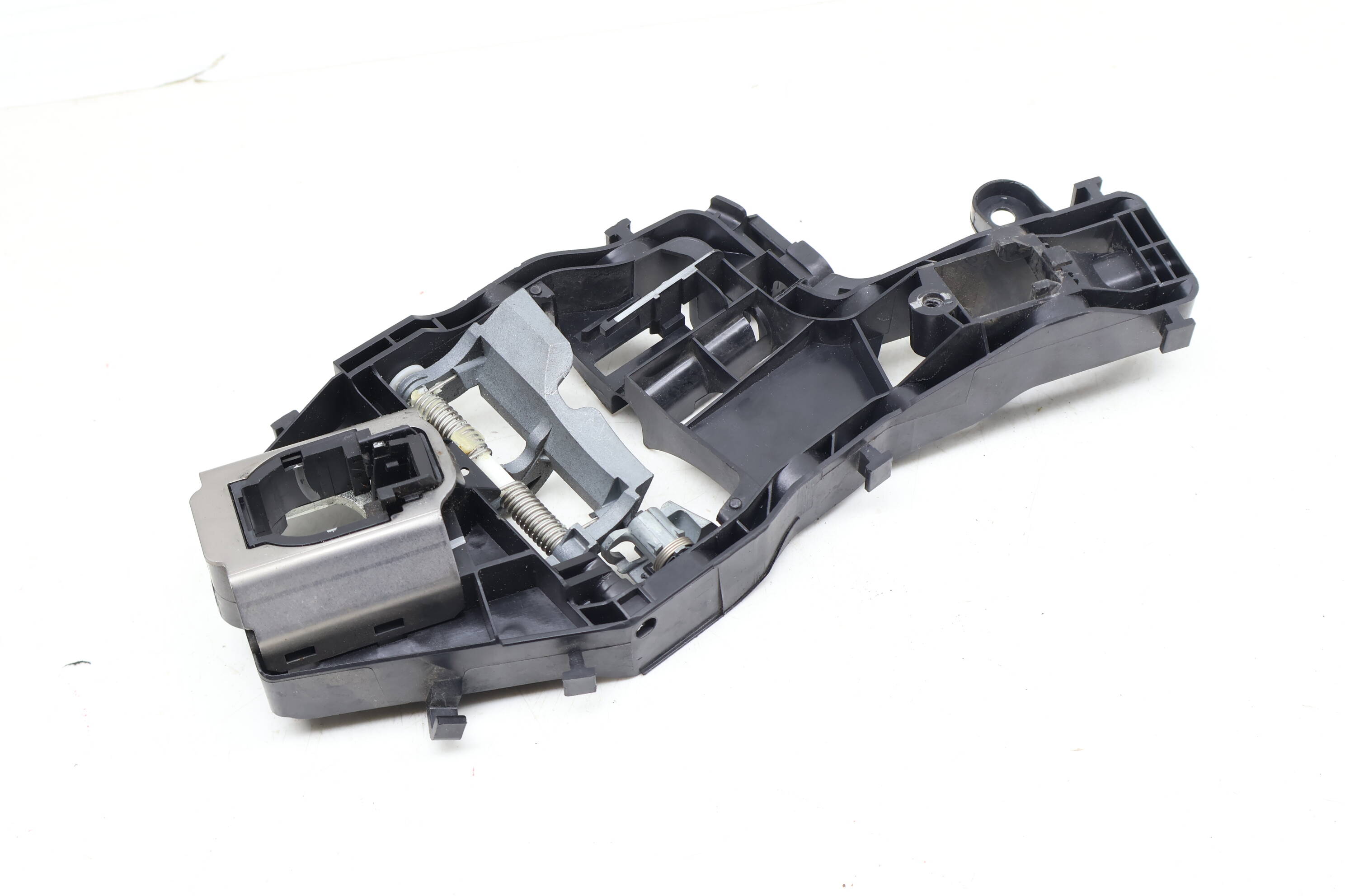 Exterior Door Handle Bracket 5NN837811G