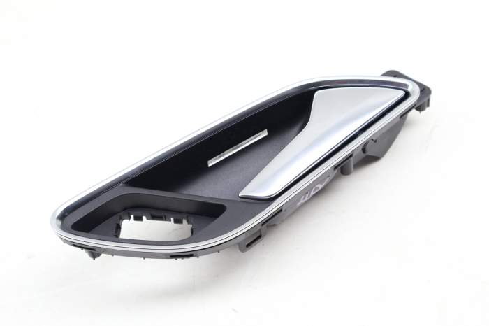 Interior Door Handle / Release 8U2837020A main product photo