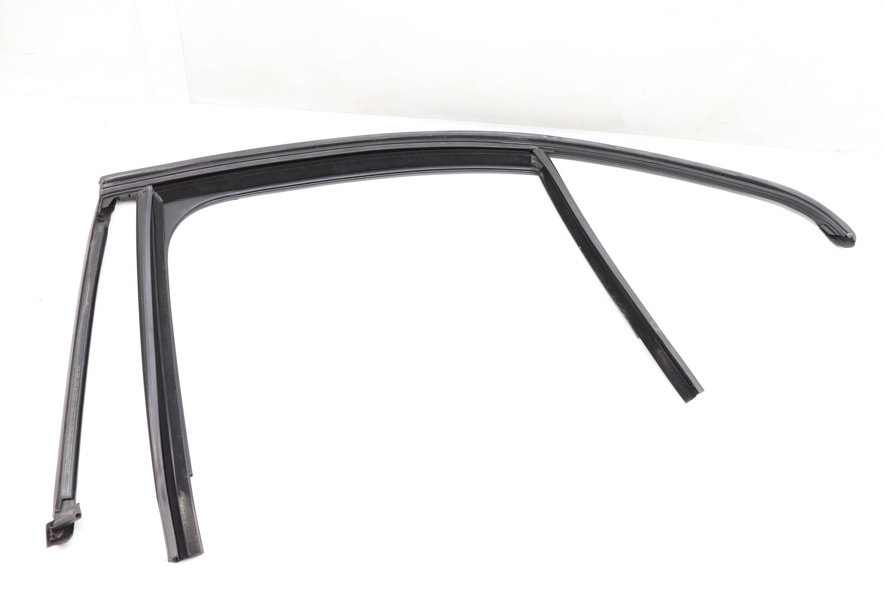 Mercedes-Benz Door Window Glass Channel / Seal 2057355300