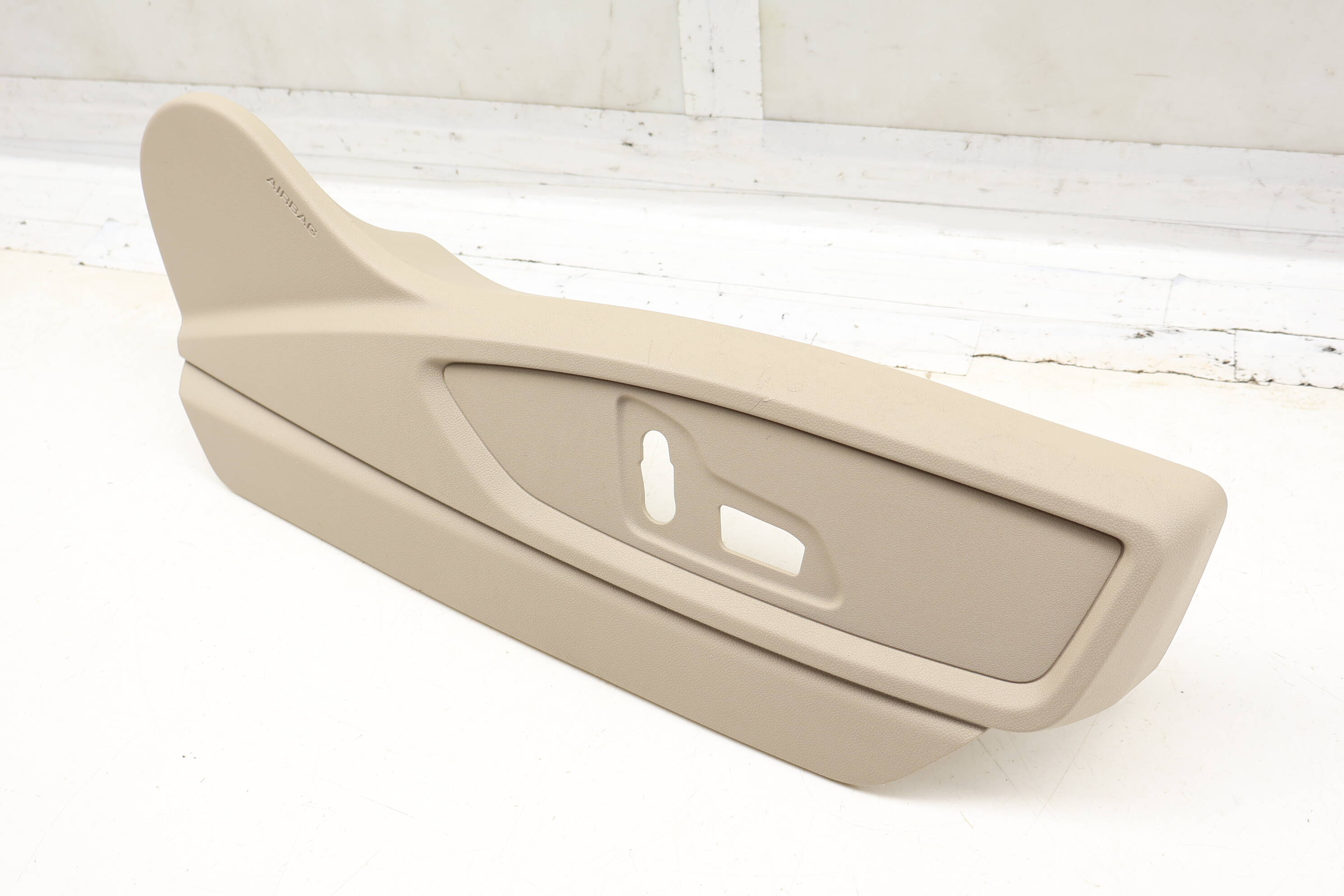 Seat Switch Trim / Panel (Outer) 80A881326J
