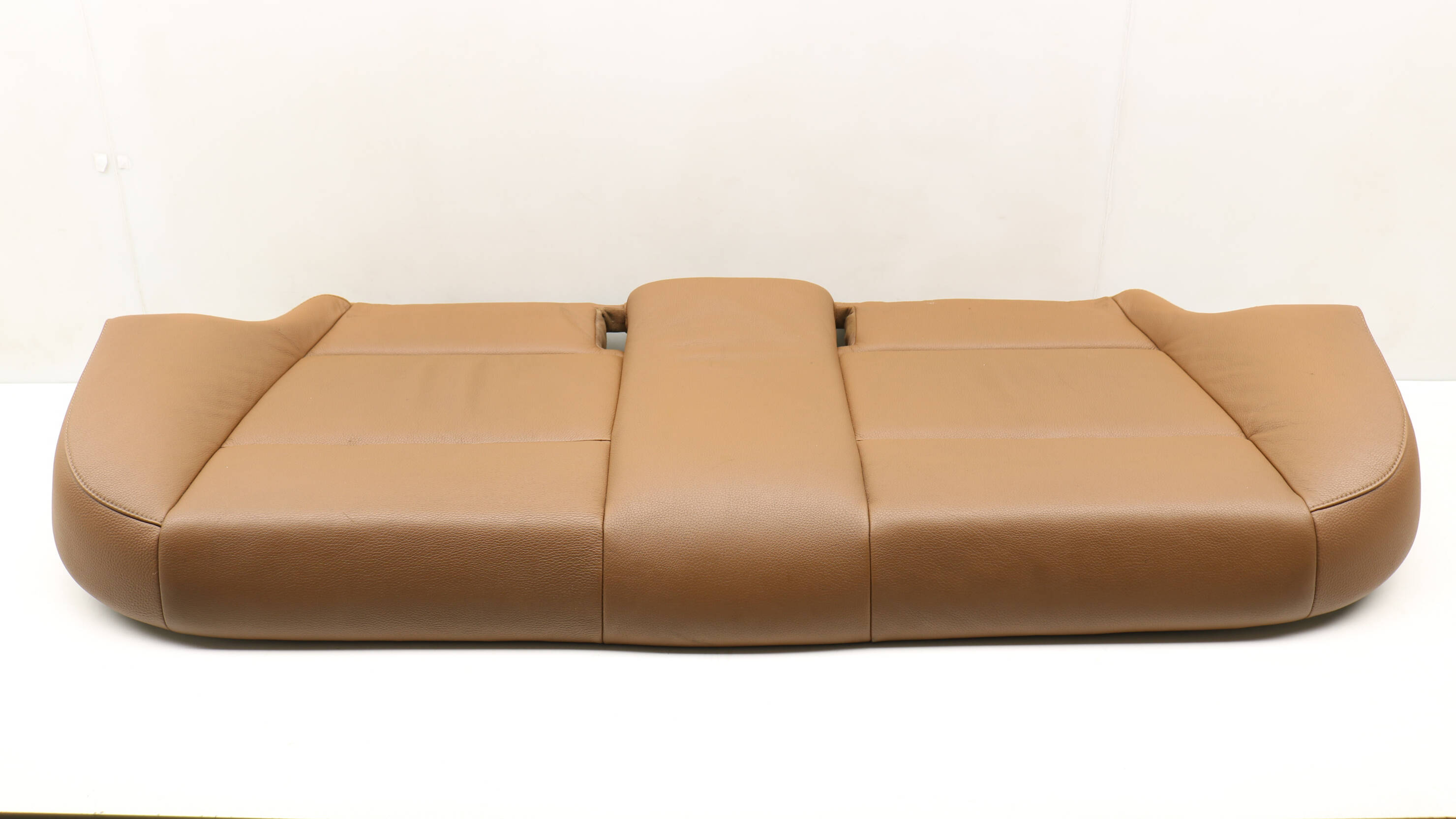Lower&#x20;Seat&#x20;Bottom&#x20;Bench&#x20;Cushion&#x20;&#x28;Leather&#x29;&#x20;52207257086