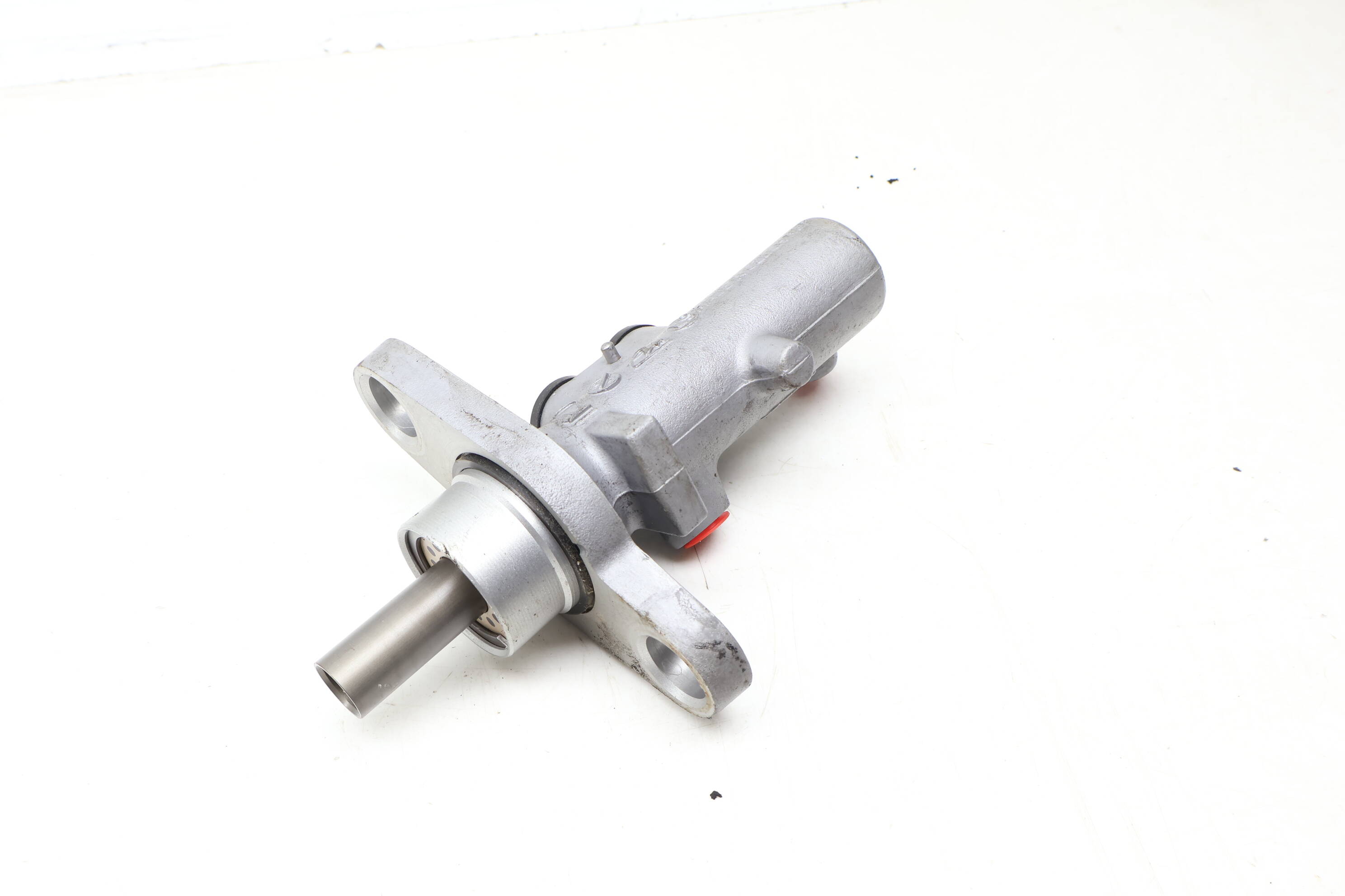 Brake Master Cylinder 7L8611019F