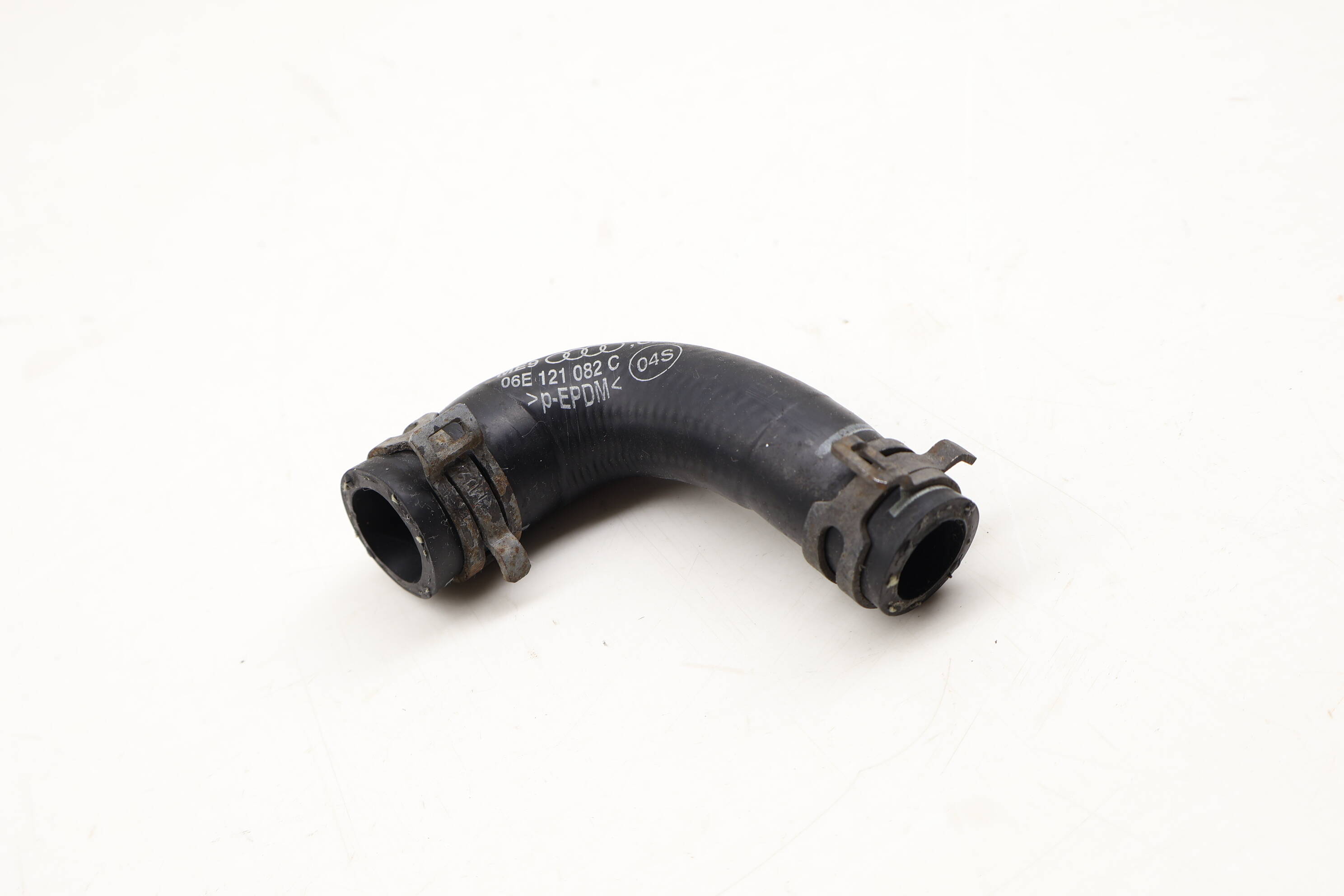 Engine Oil Return Hose 06E121082C 95810648200
