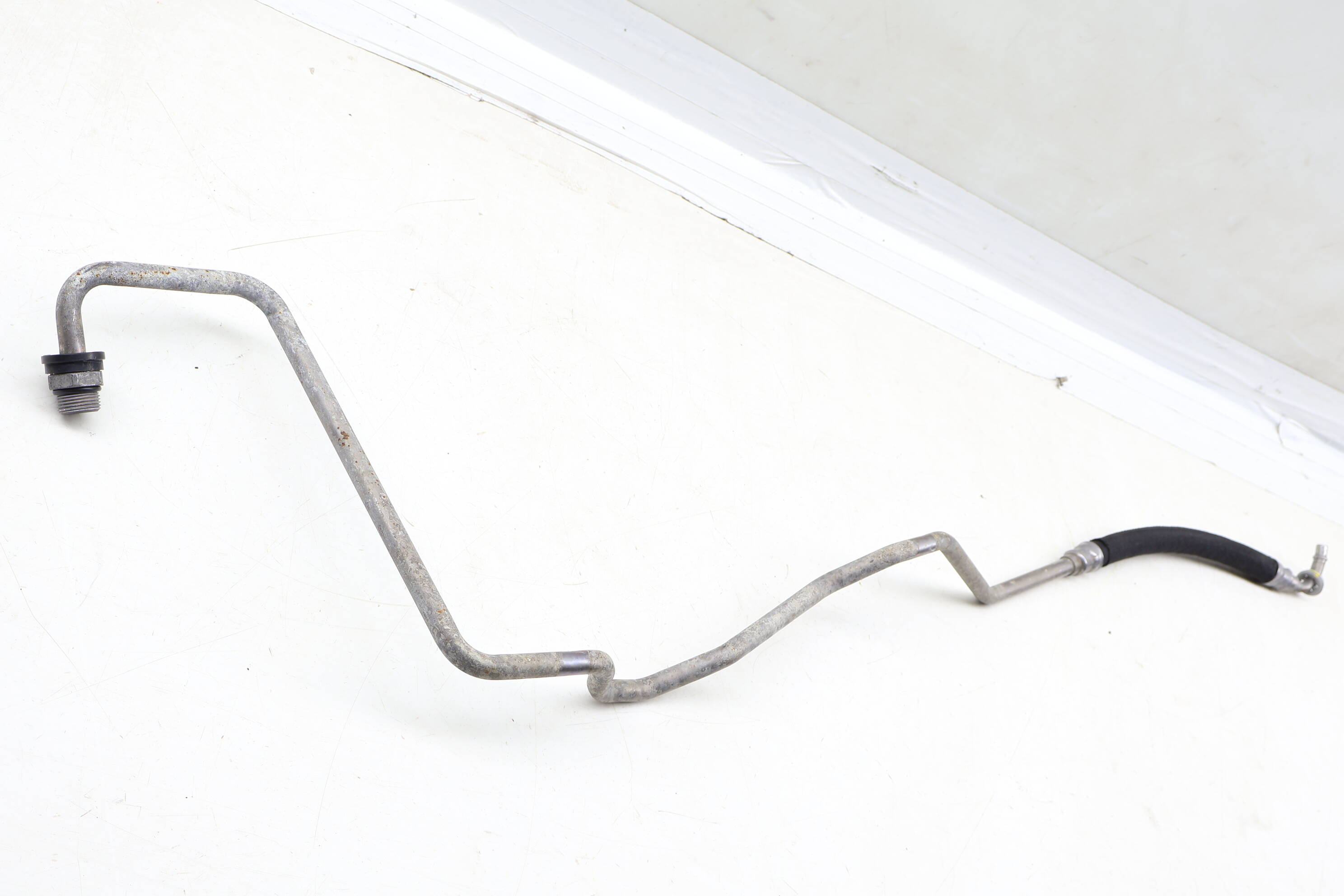 Transmission Oil Cooler Line / Pipe (Supply) 2052708402