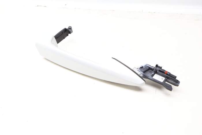 Exterior Door Handle 51217422120 main product photo