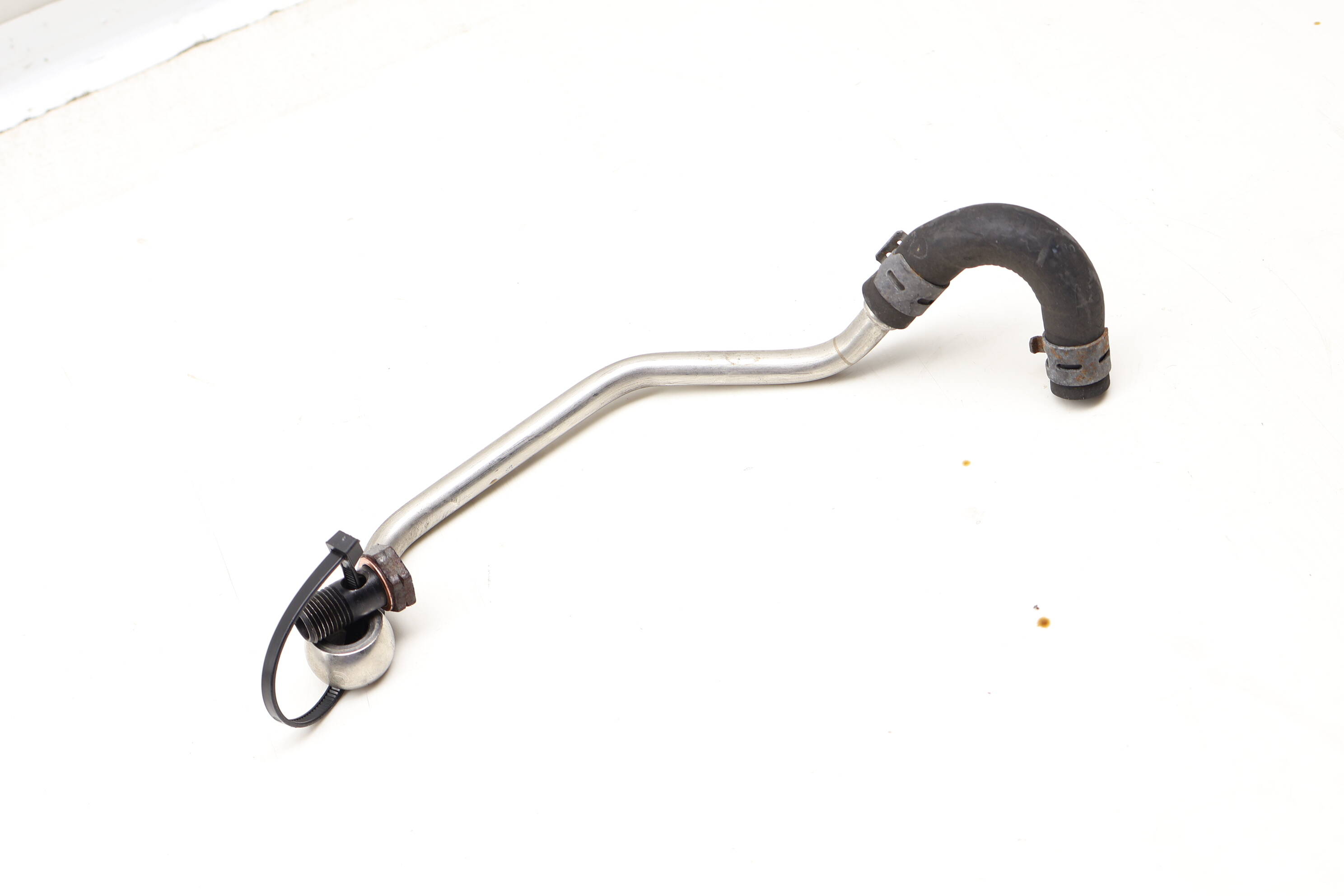 Turbo Coolant Line / Pipe (Supply) 94810602775
