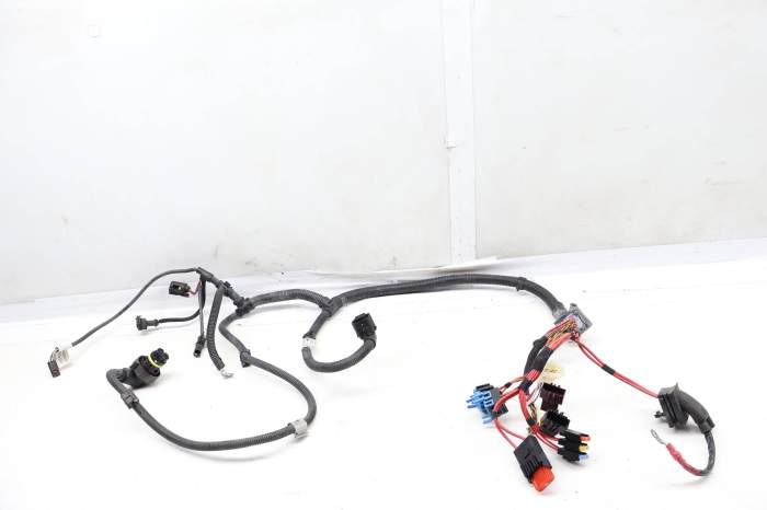 Engine / Transmission Wiring Harness 7634054 main product photo