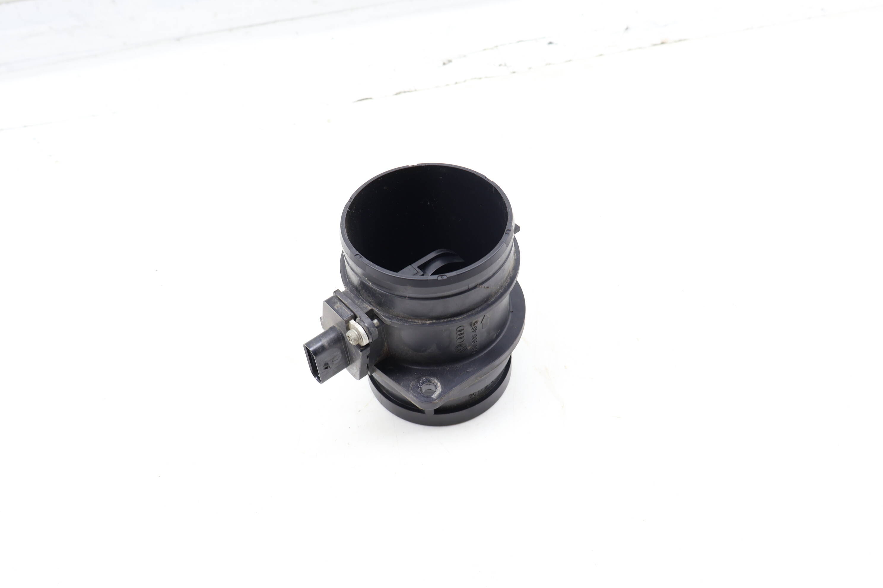 Mass Air Flow Sensor / Maf 06J906461D