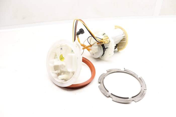 In-Tank Fuel Pump Assembly 4M0919087F main product photo