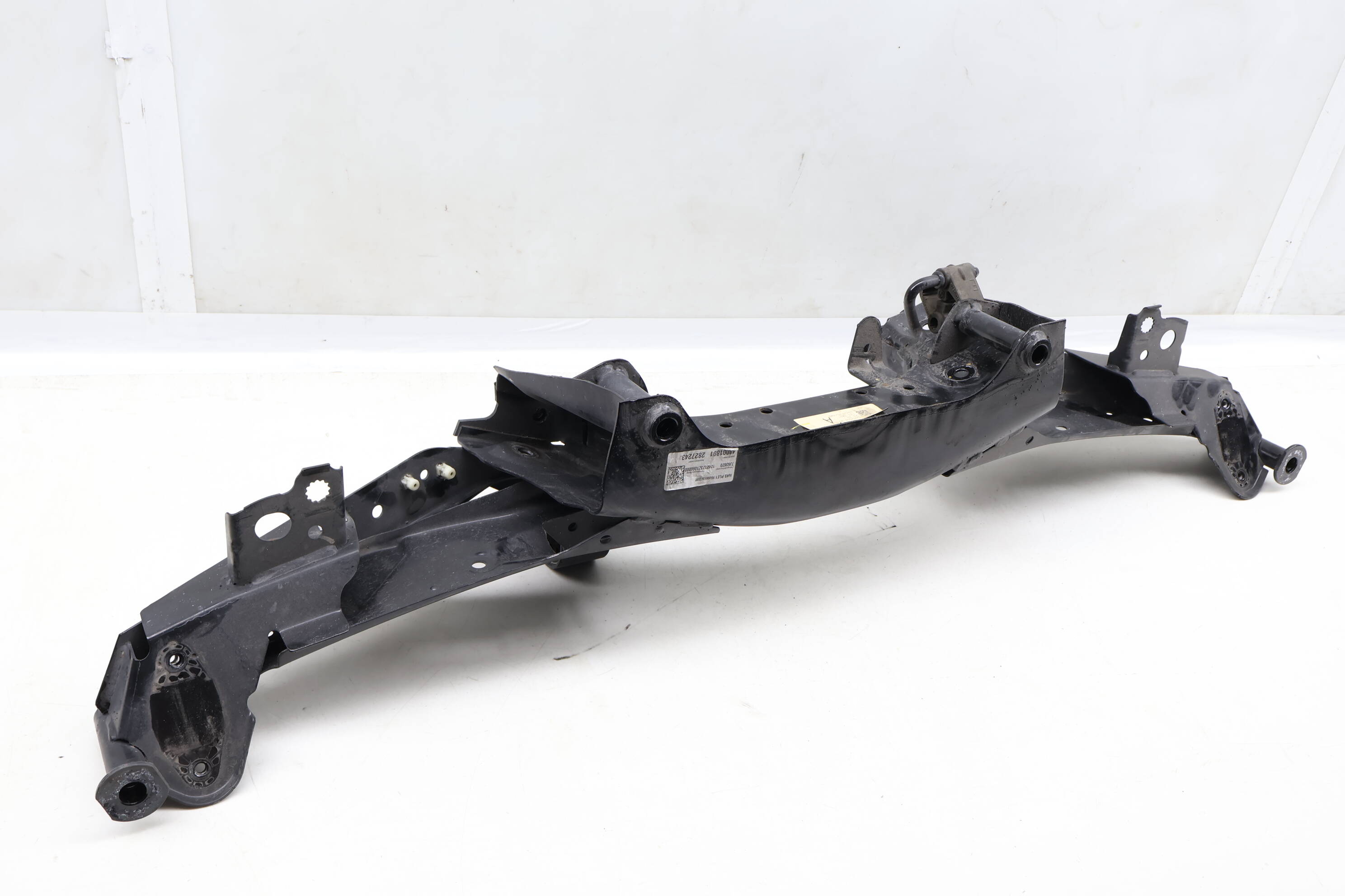 Subframe&#x20;&#x2F;&#x20;Crossmember&#x20;6862558