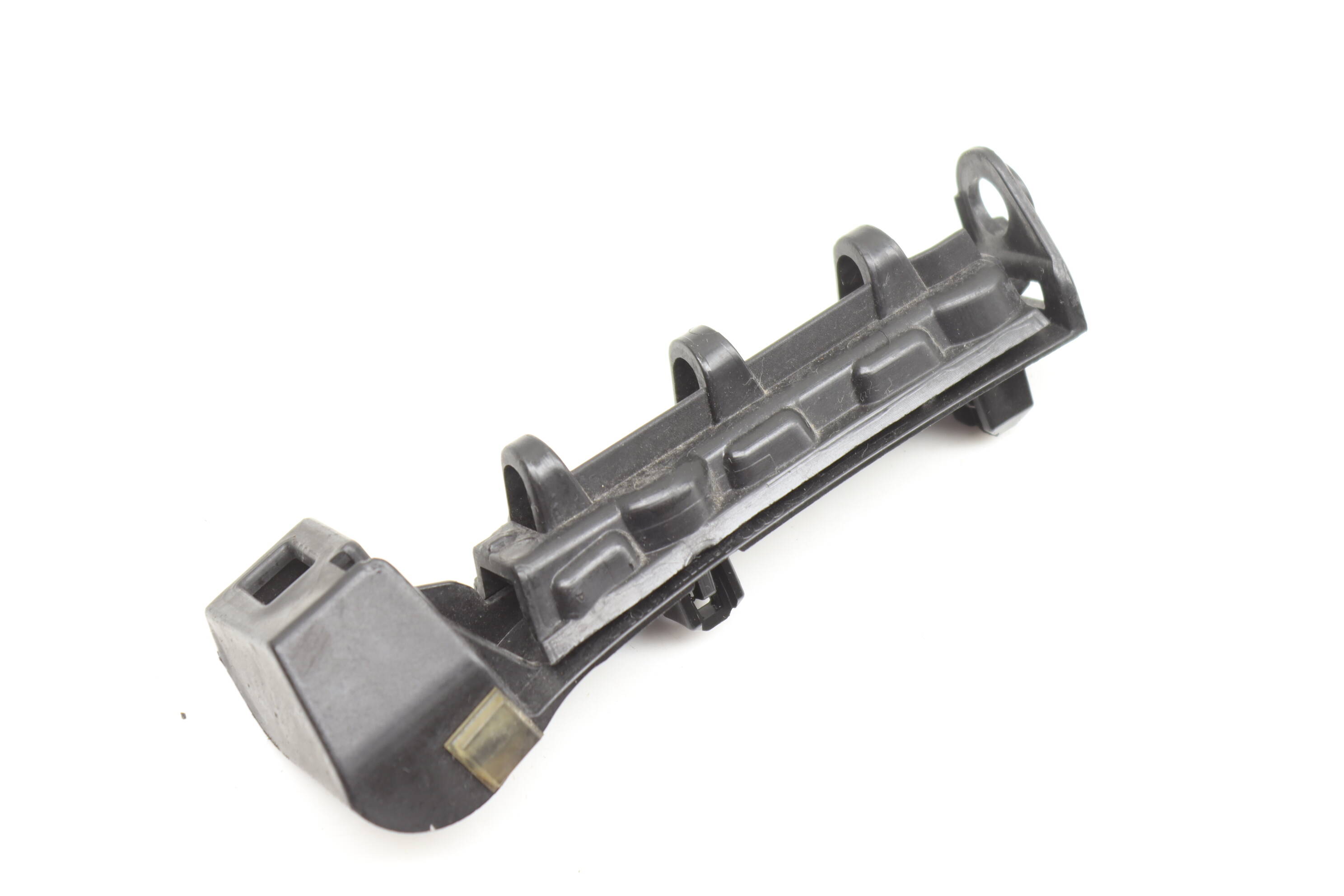 Bumper Guide / Bracket 4G5807890