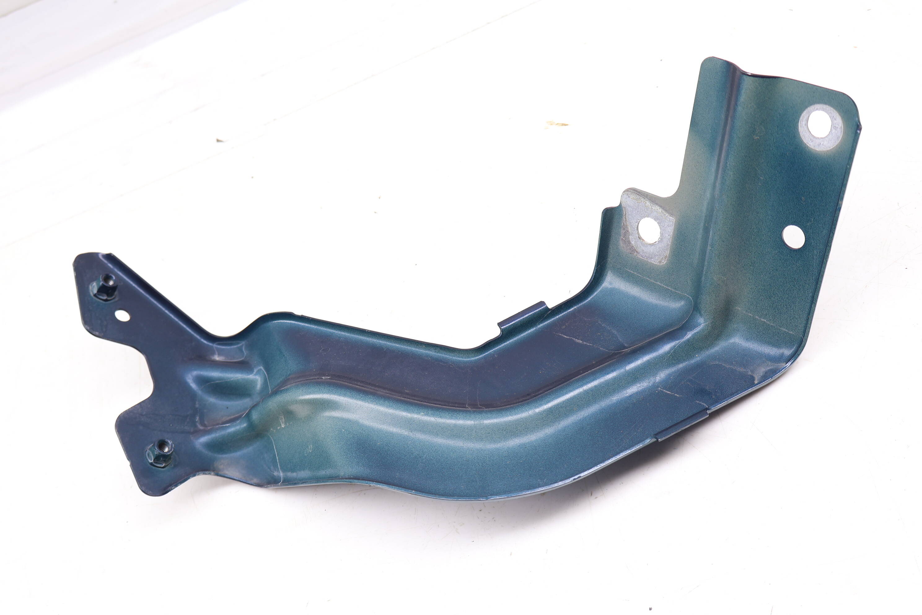 Fender Mount / Bracket 3CM821135