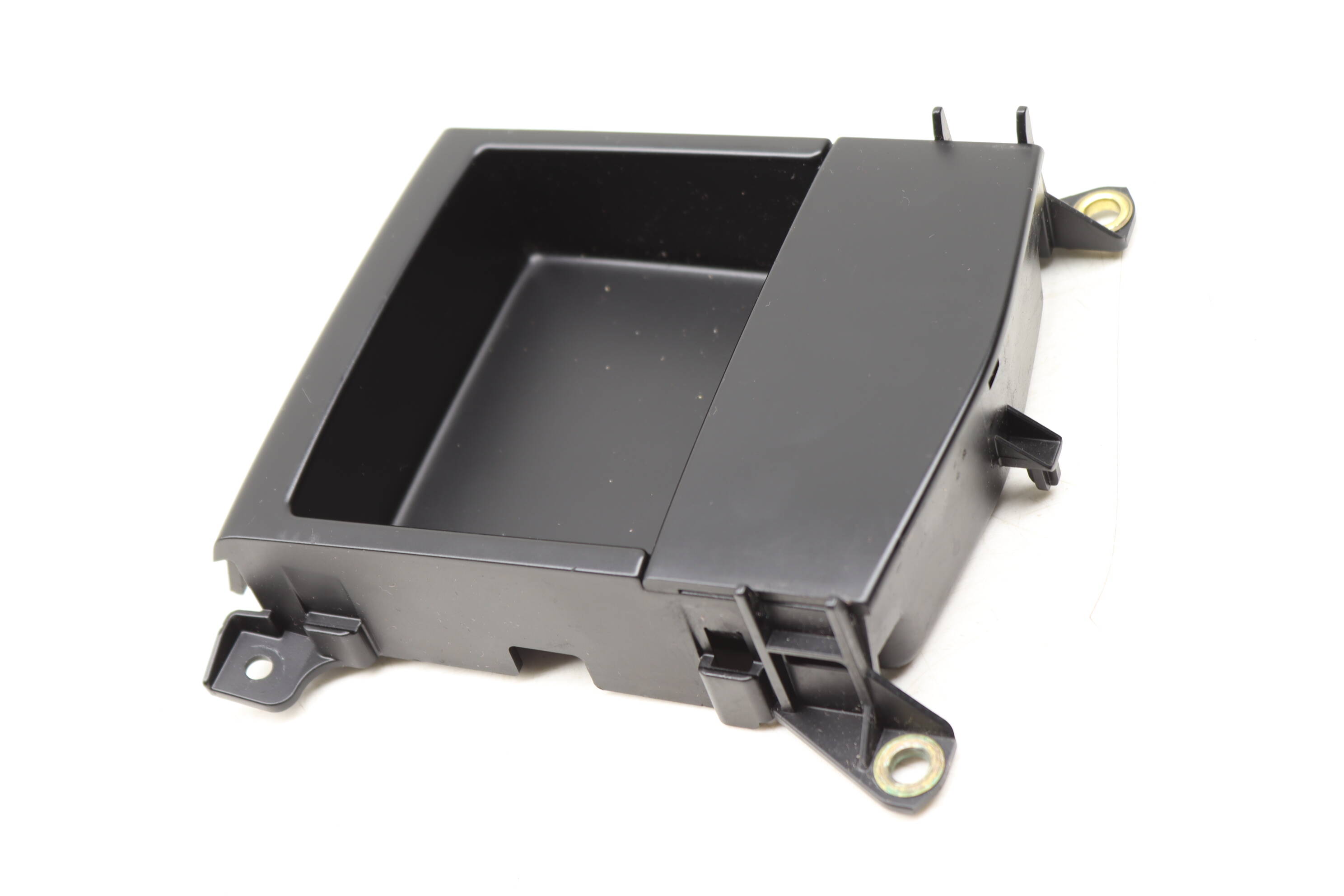 Center Console Storage Bin 7P5864131 95855313100